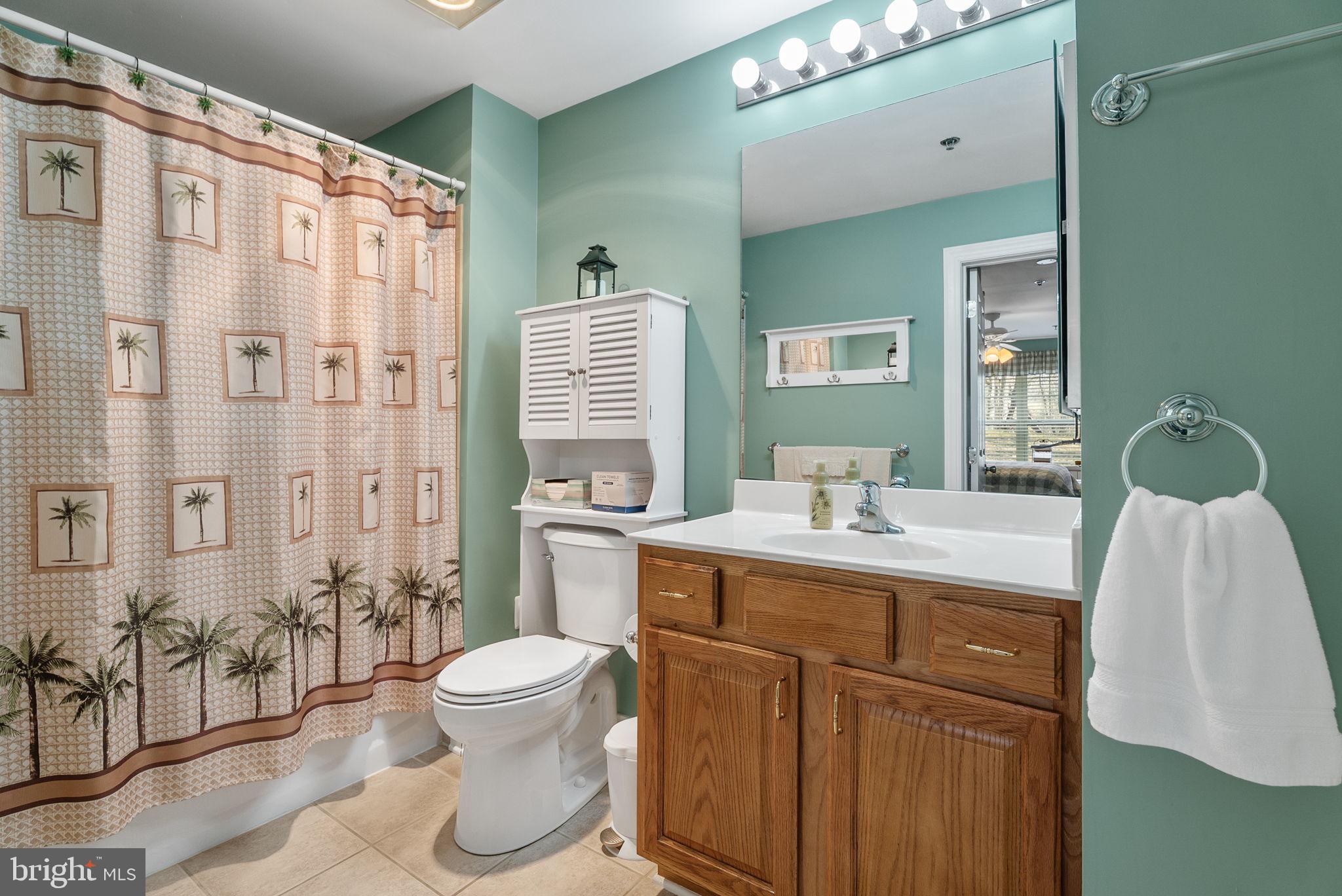 MEADOW RIDGE VILLAS CODM - Residential