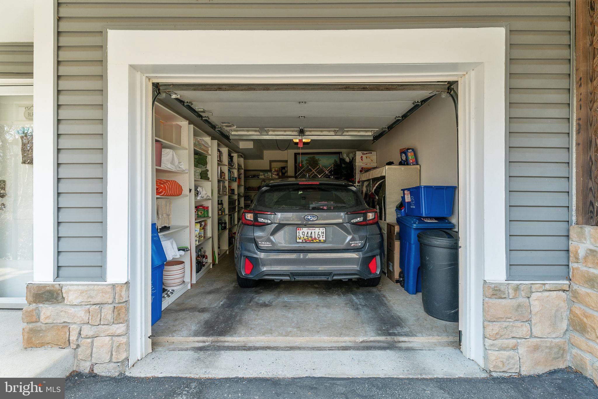 MEADOW RIDGE VILLAS CODM - Residential