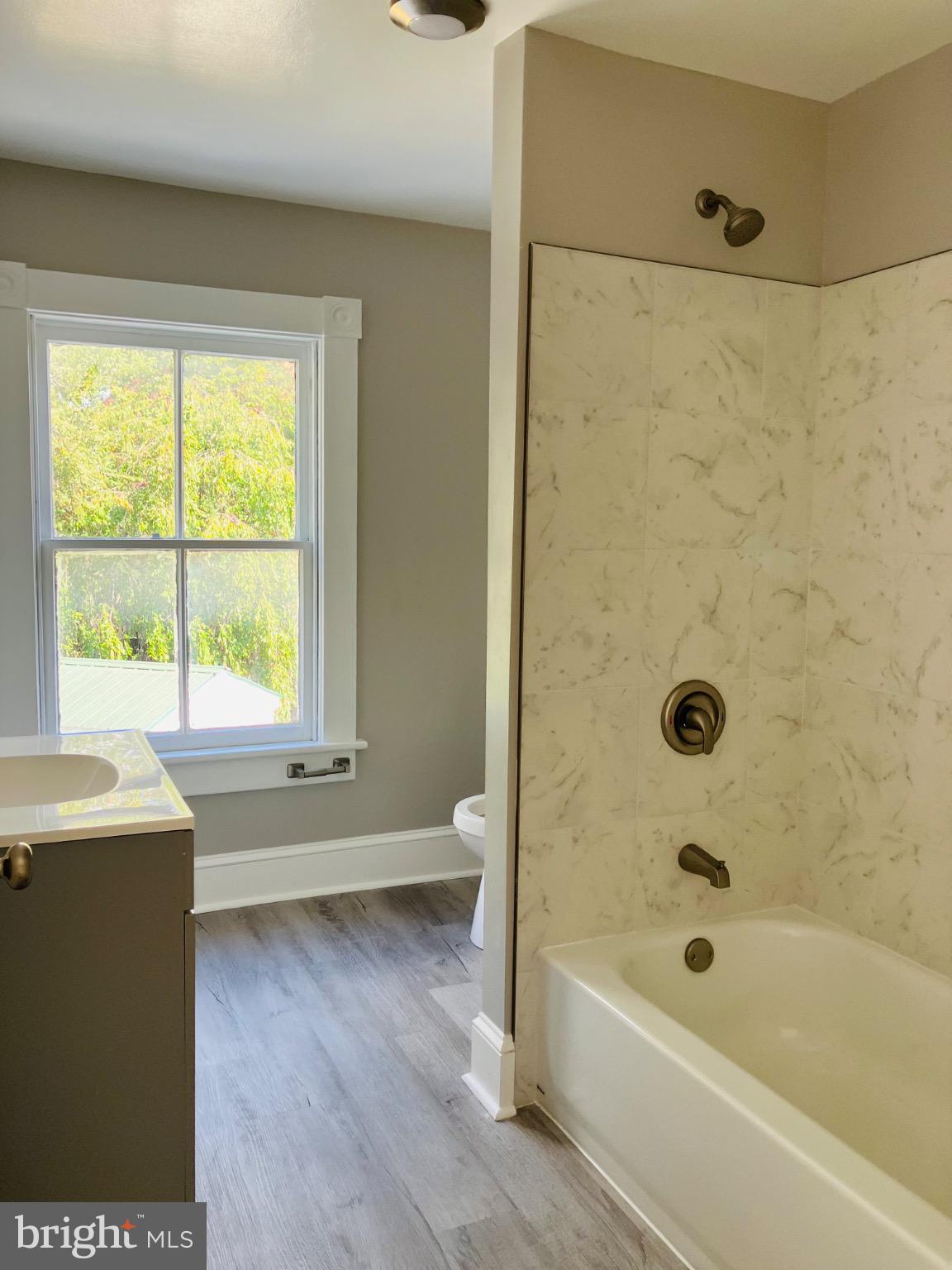 WINCHESTER HISTORIC DISTRICT - Residential Lease