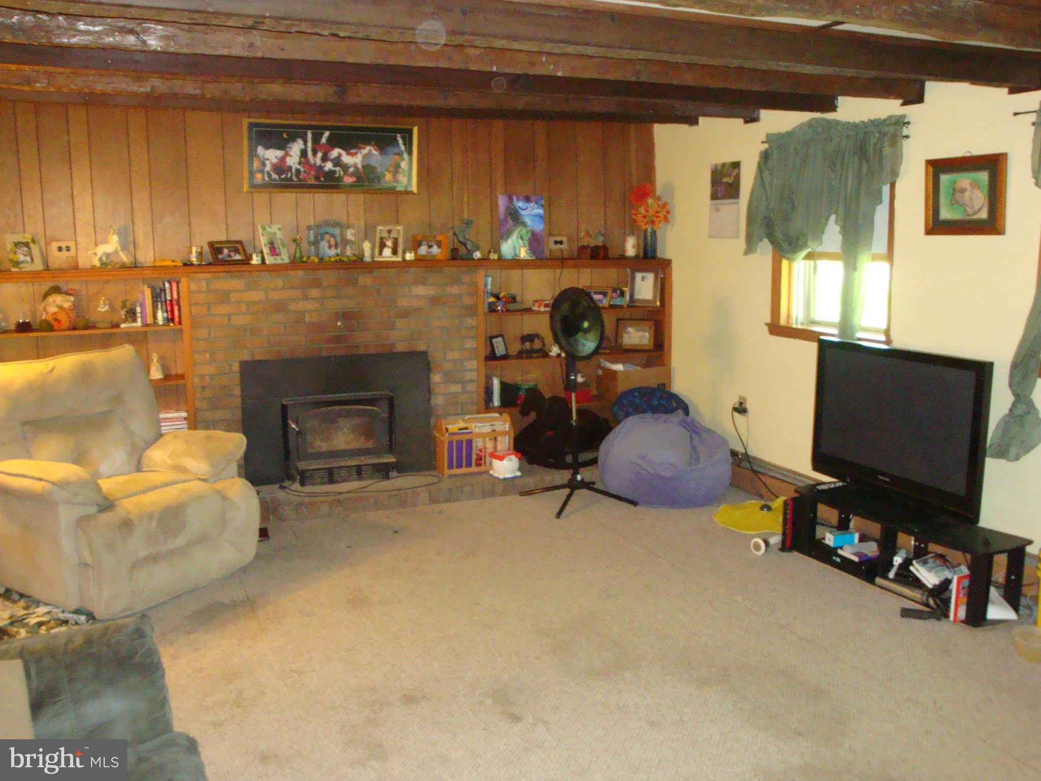 BRIERWOOD - Residential Lease