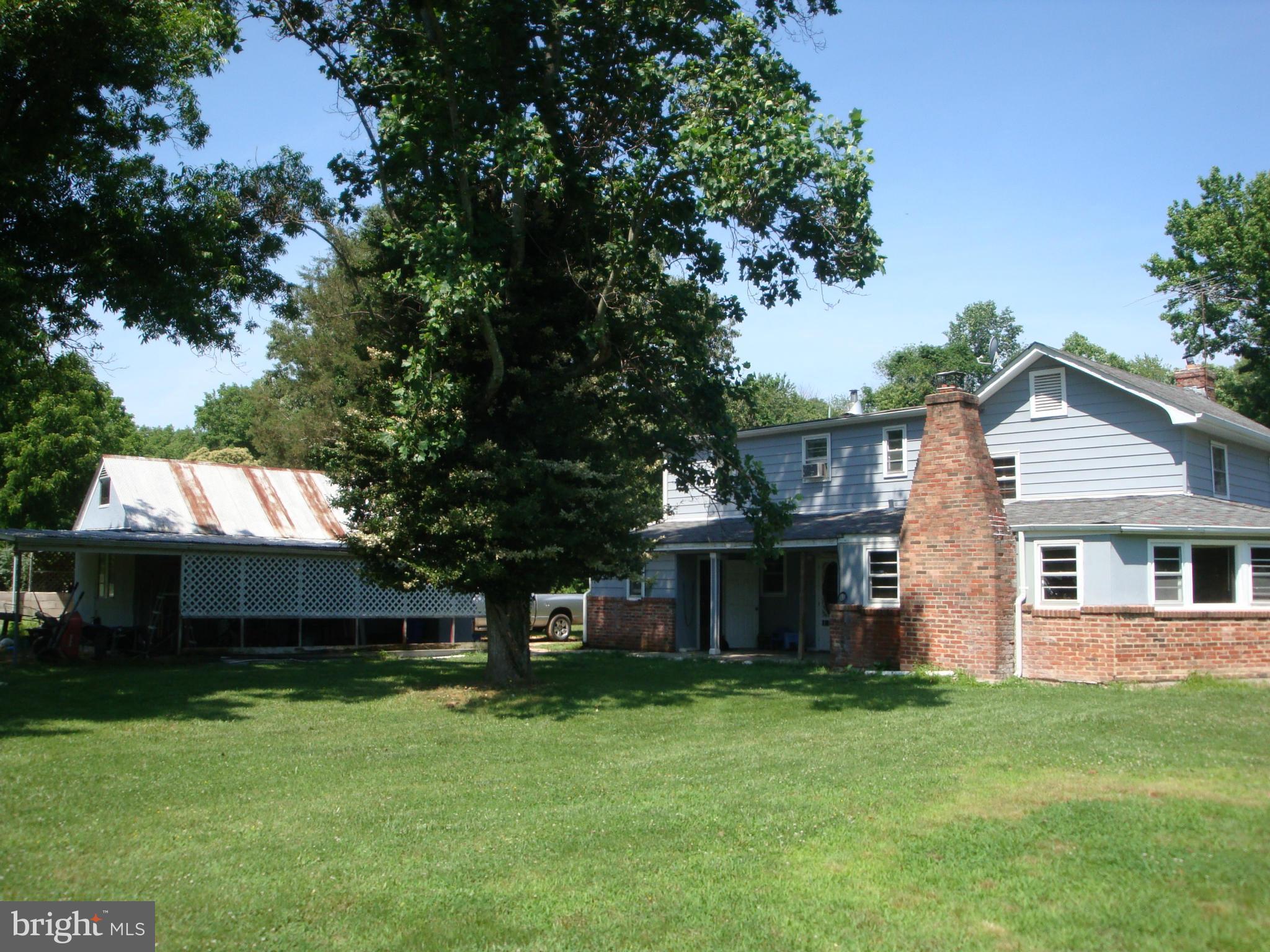 BRIERWOOD - Residential Lease