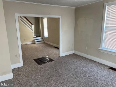 Tiny photo for 325 Hood St, CHAMBERSBURG, PA 17201 (MLS # PAFL2032666)