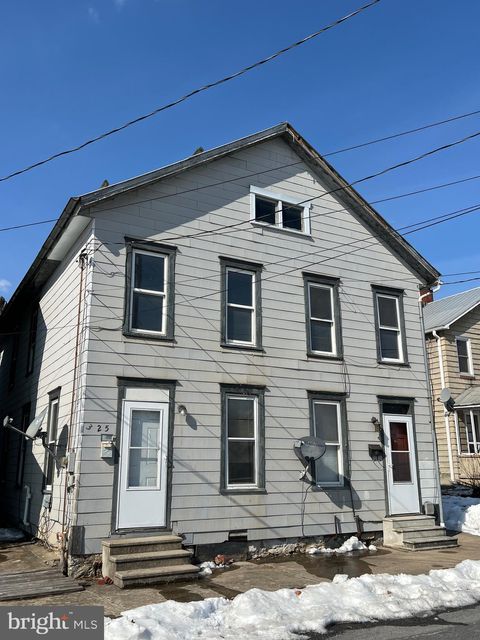 Tiny photo for 325 Hood St, CHAMBERSBURG, PA 17201 (MLS # PAFL2032666)
