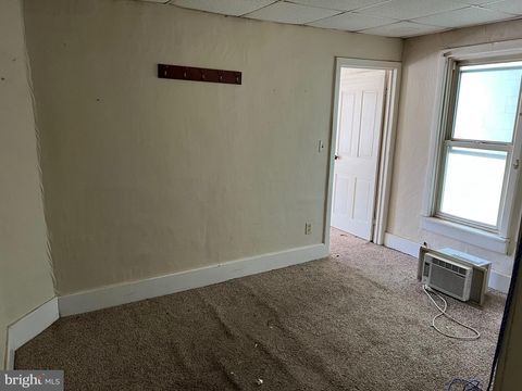 Tiny photo for 325 Hood St, CHAMBERSBURG, PA 17201 (MLS # PAFL2032666)