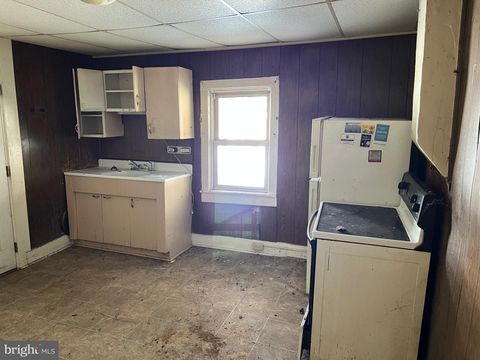 Tiny photo for 325 Hood St, CHAMBERSBURG, PA 17201 (MLS # PAFL2032666)