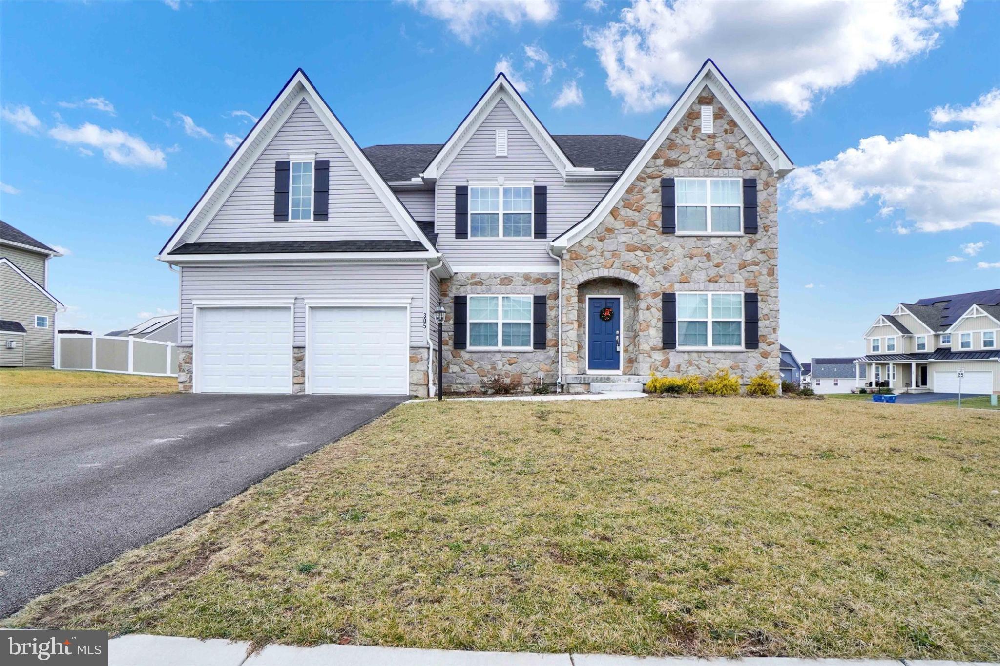 ROLLING MEADOWS - Residential