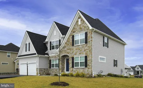 305 Hollyhock Drive, Manchester, PA 17345 - #: PAYK2096088