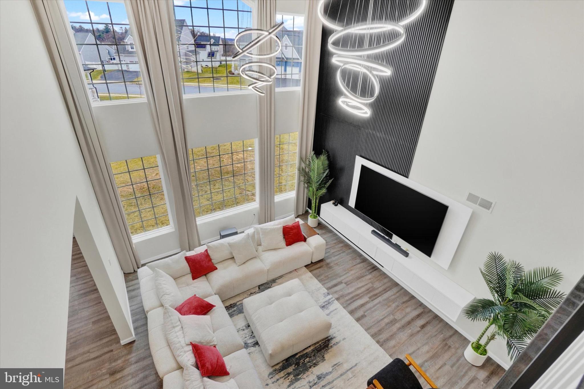 ROLLING MEADOWS - Residential