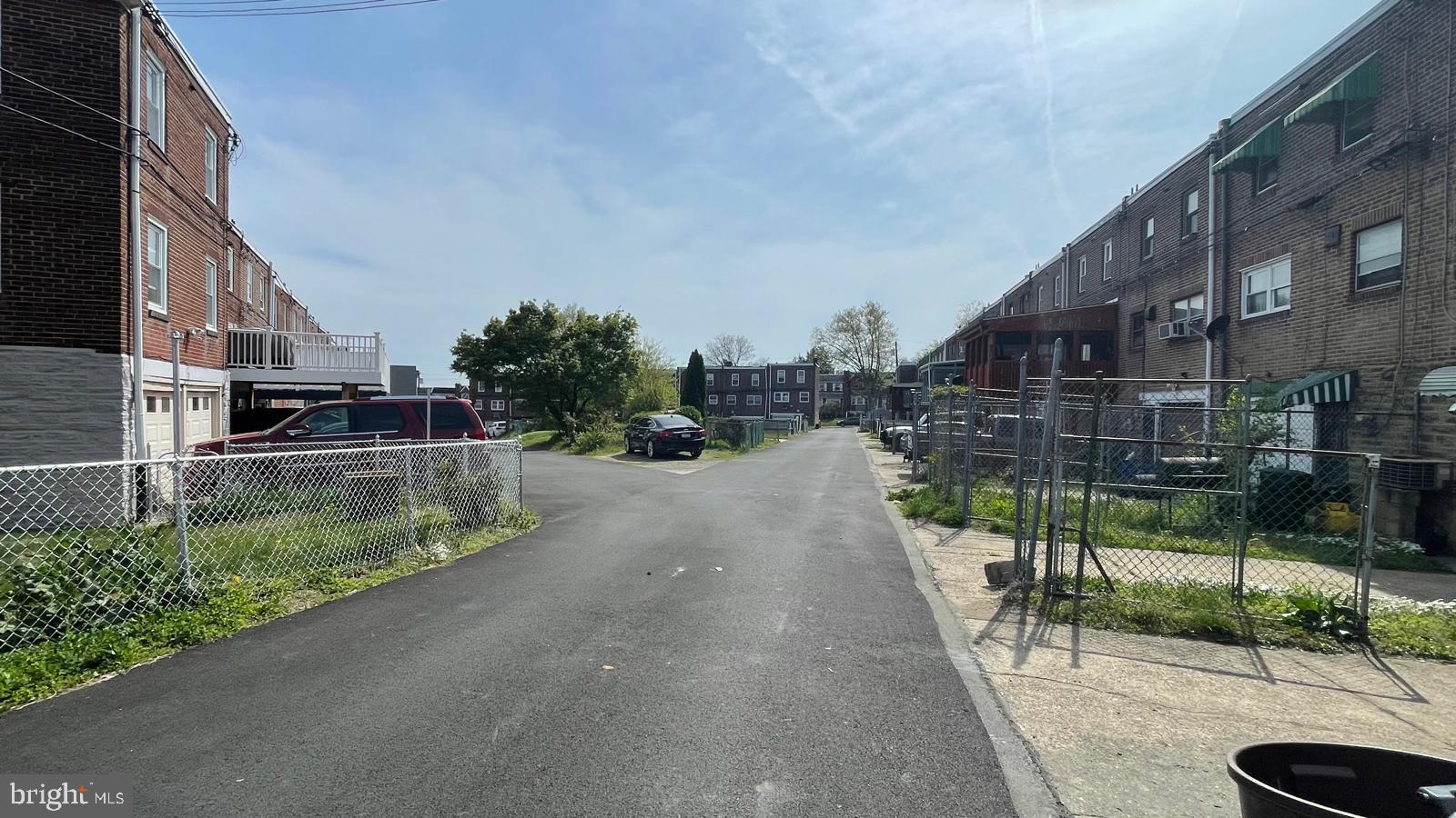WEST OAK LANE - Residential Income