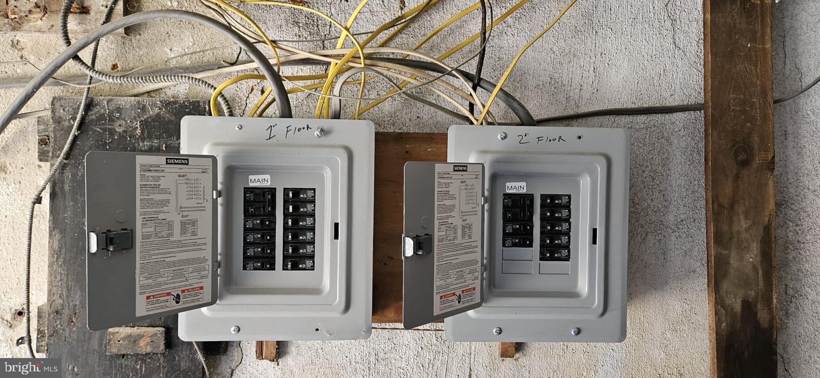 WEST OAK LANE - Residential Income