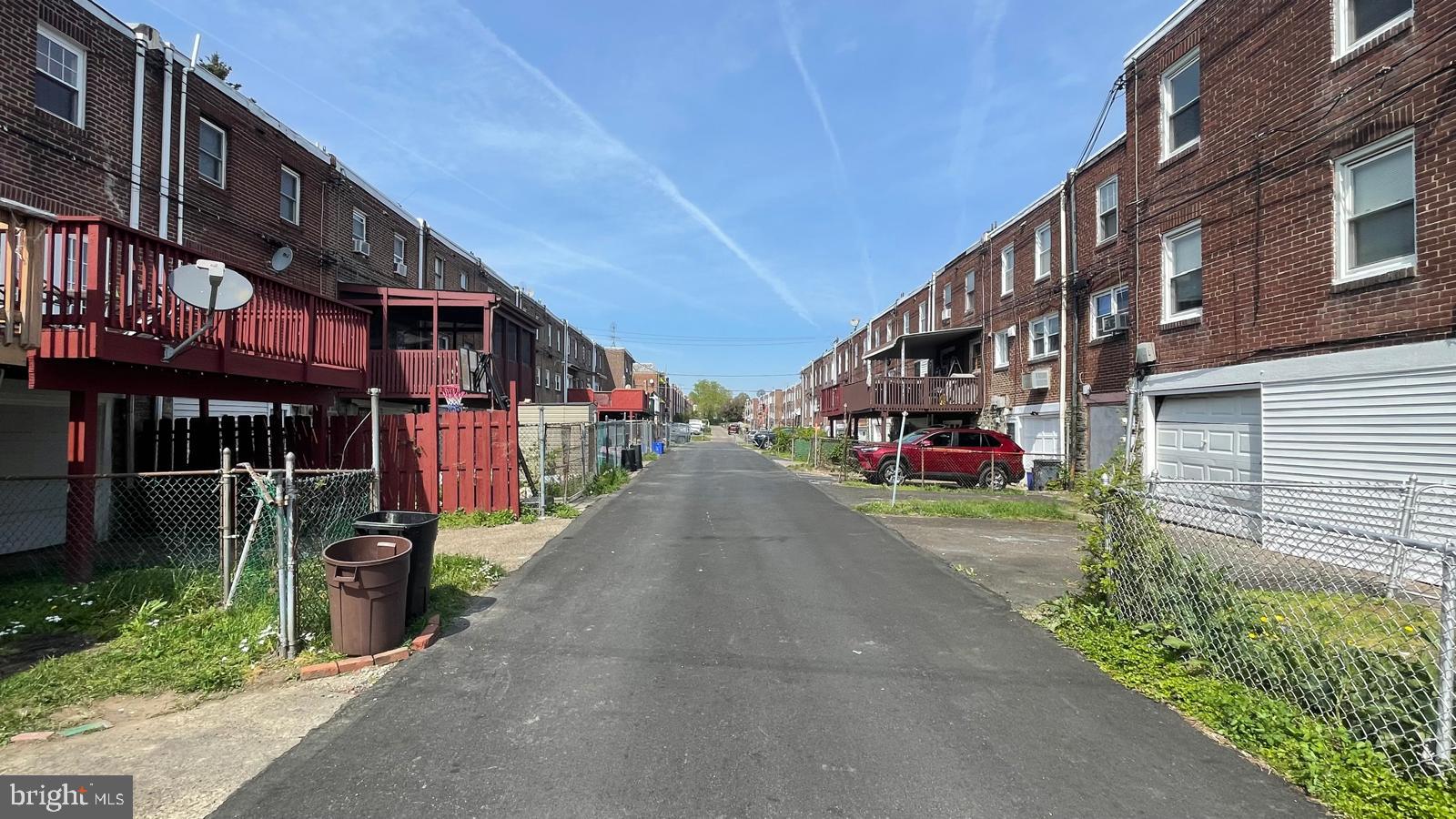 WEST OAK LANE - Residential Income