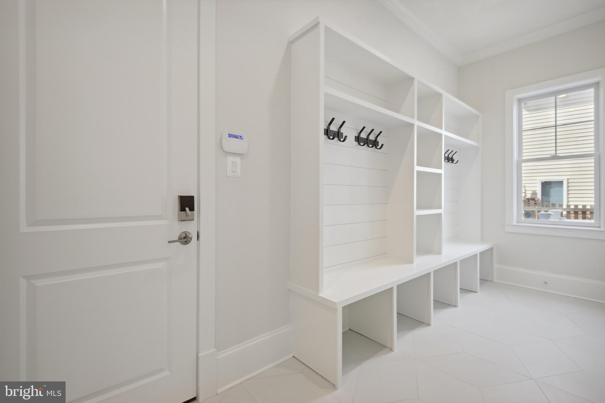 WILDWOOD MANOR - Residential