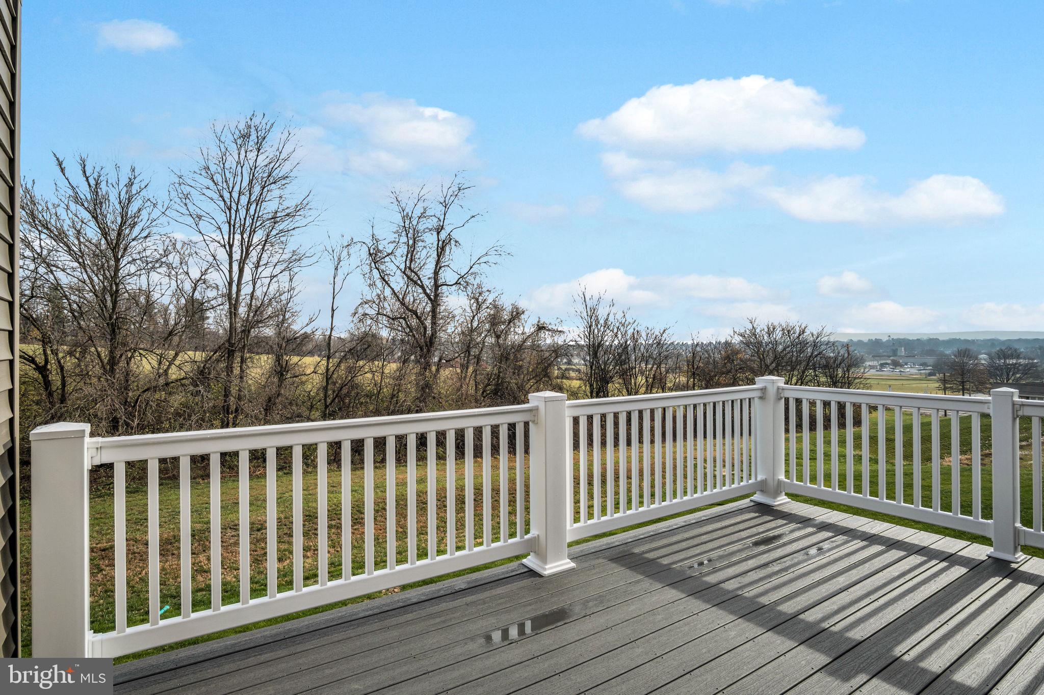 914 NORTH LINCOLN STREET