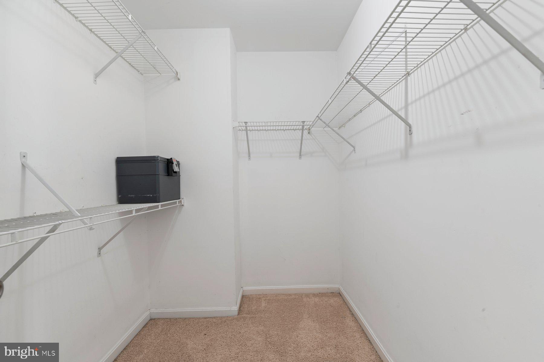 PERRYWOOD - Residential