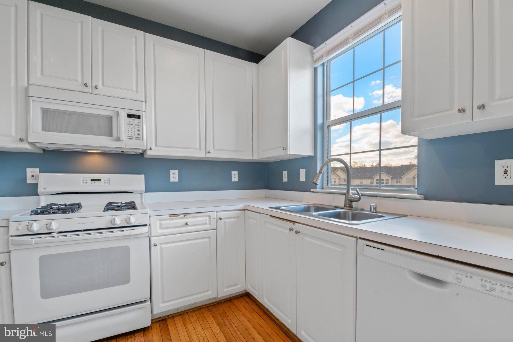 PERRYWOOD - Residential