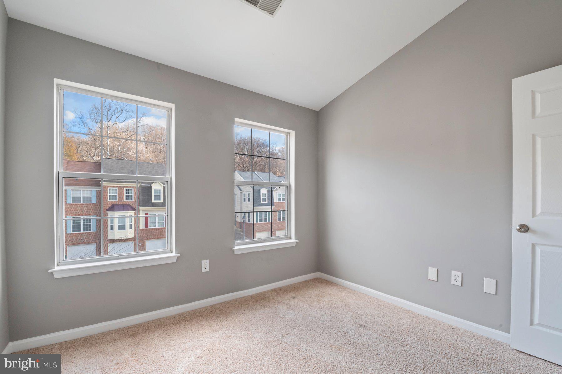 PERRYWOOD - Residential