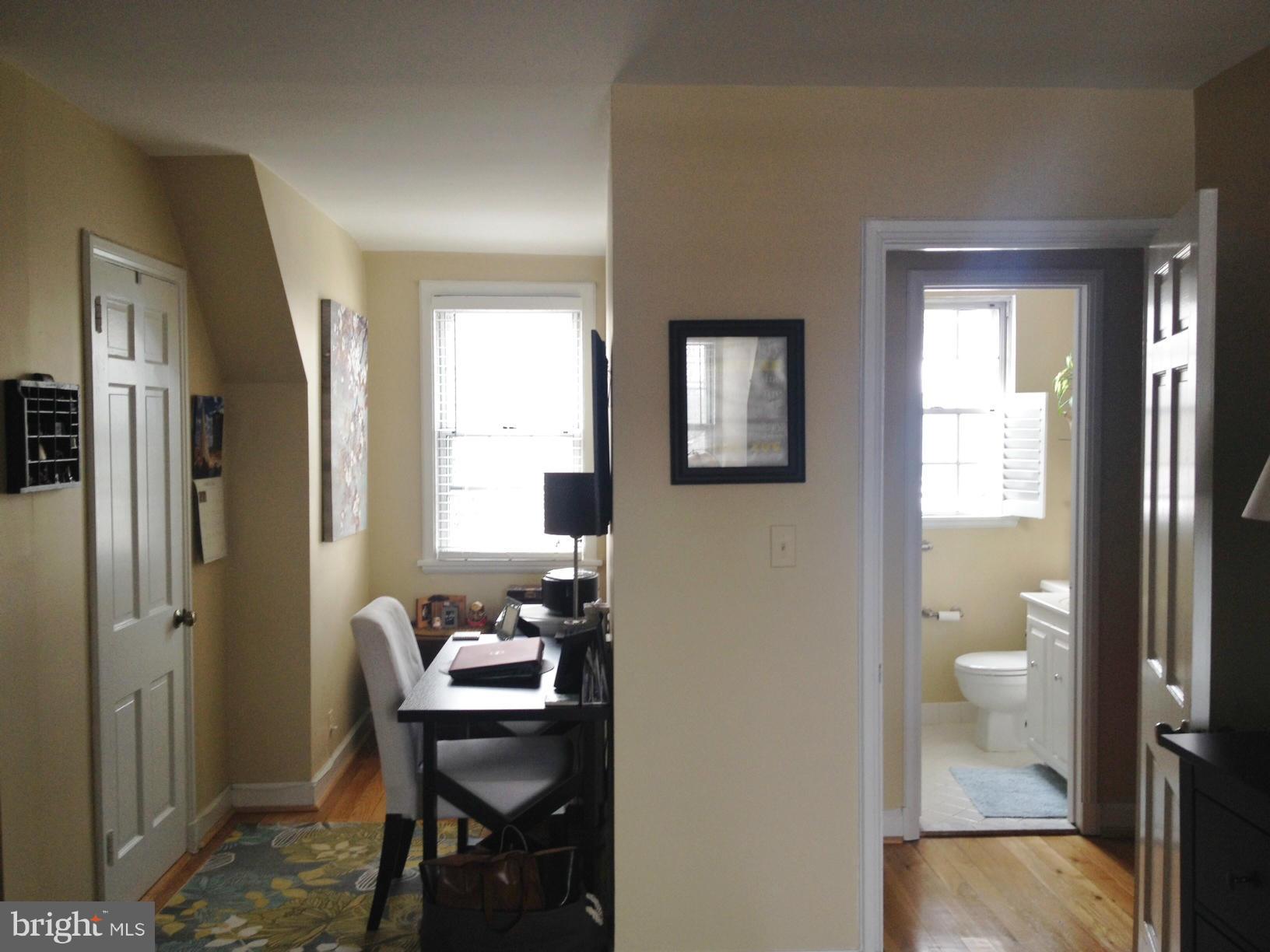 FAIRLINGTON MEWS - Residential Lease