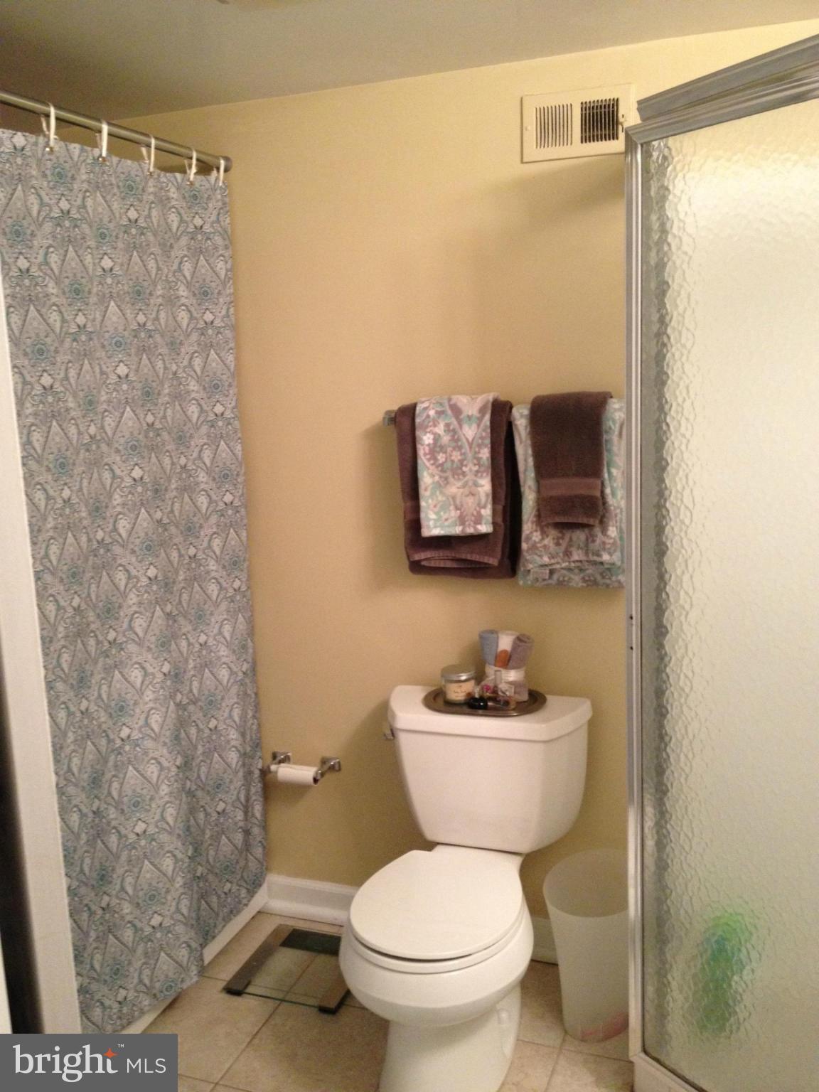 FAIRLINGTON MEWS - Residential Lease