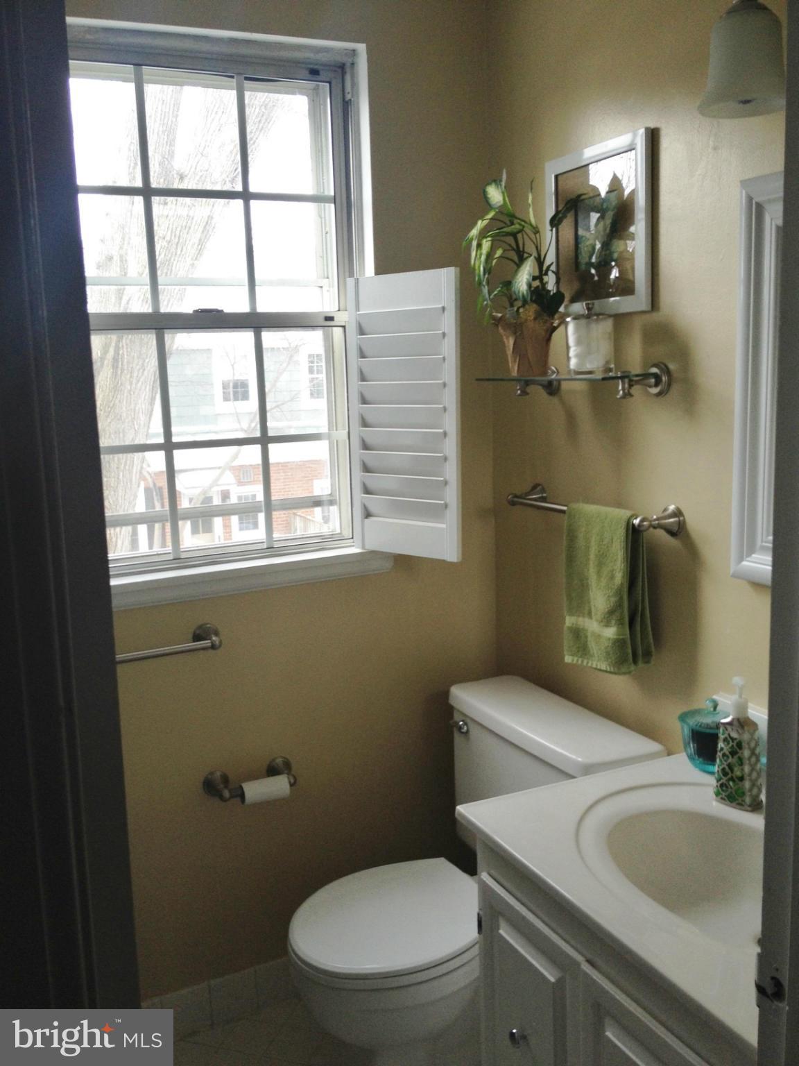 FAIRLINGTON MEWS - Residential Lease