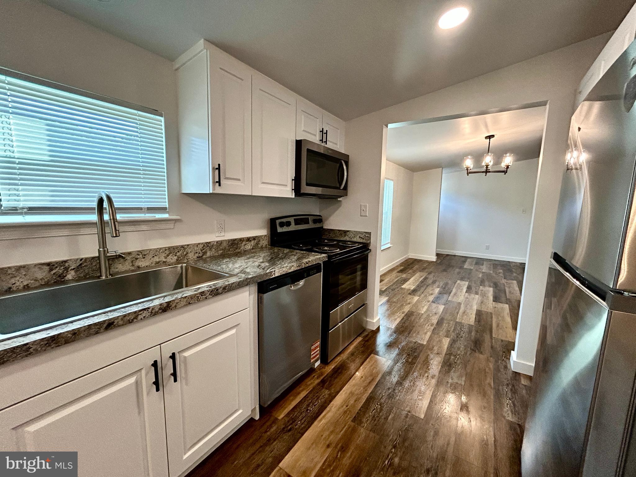 KIMBERLY HEIGHTS - Residential