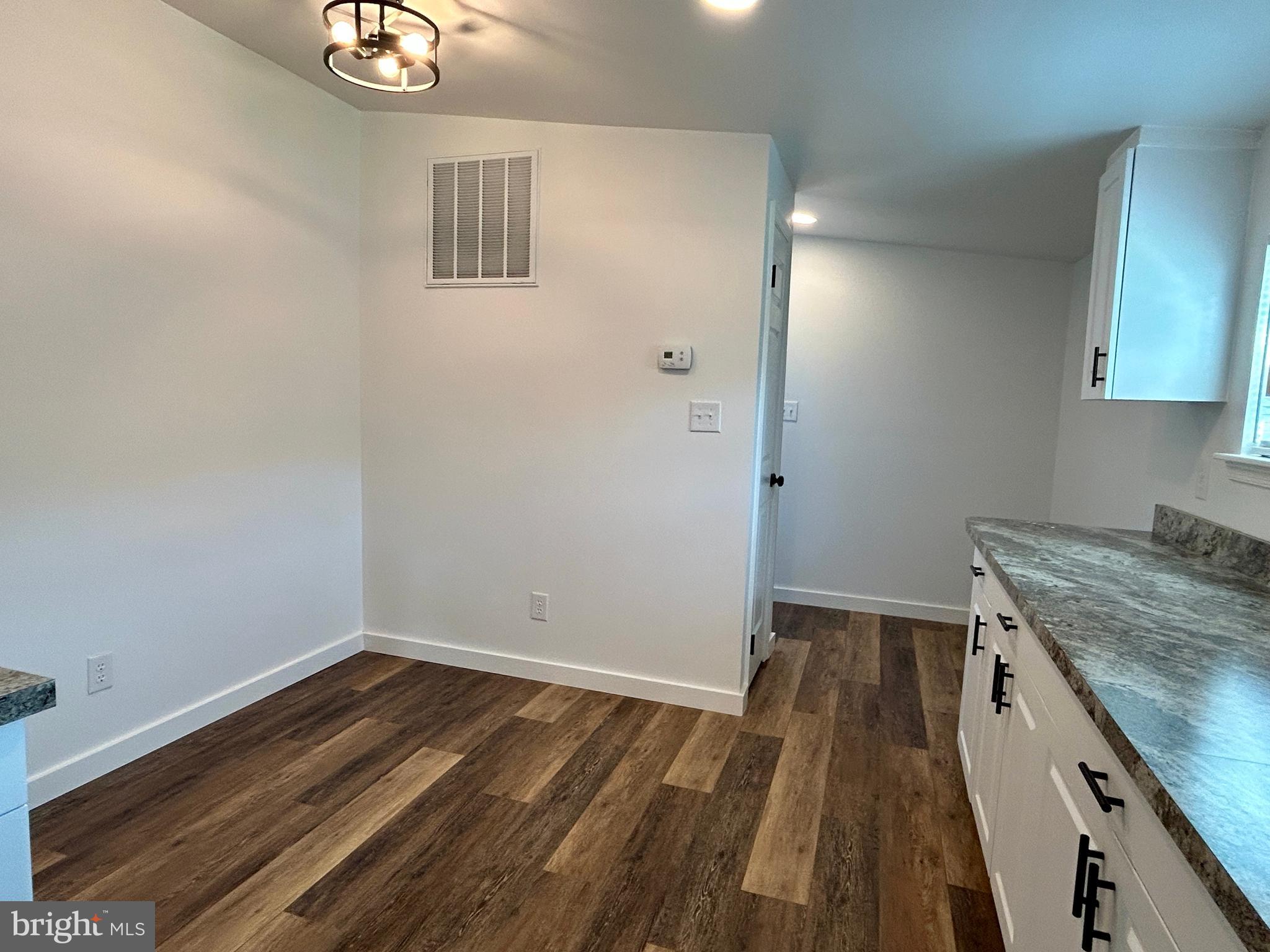 KIMBERLY HEIGHTS - Residential