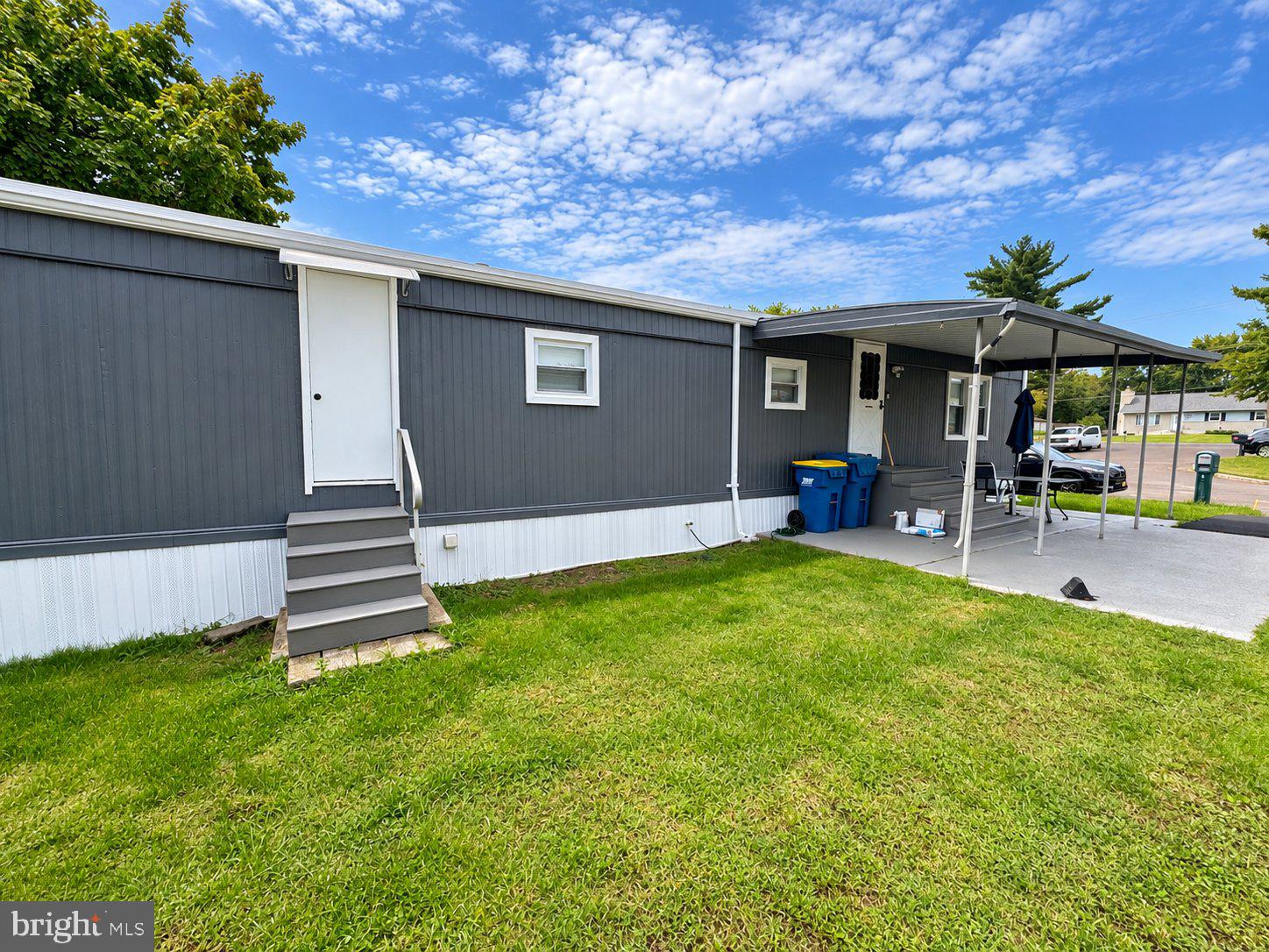 6229 FOSTER DRIVE