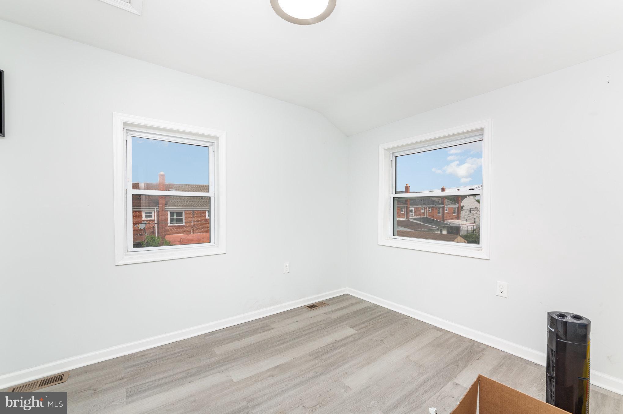 MIDDLESEX - Residential