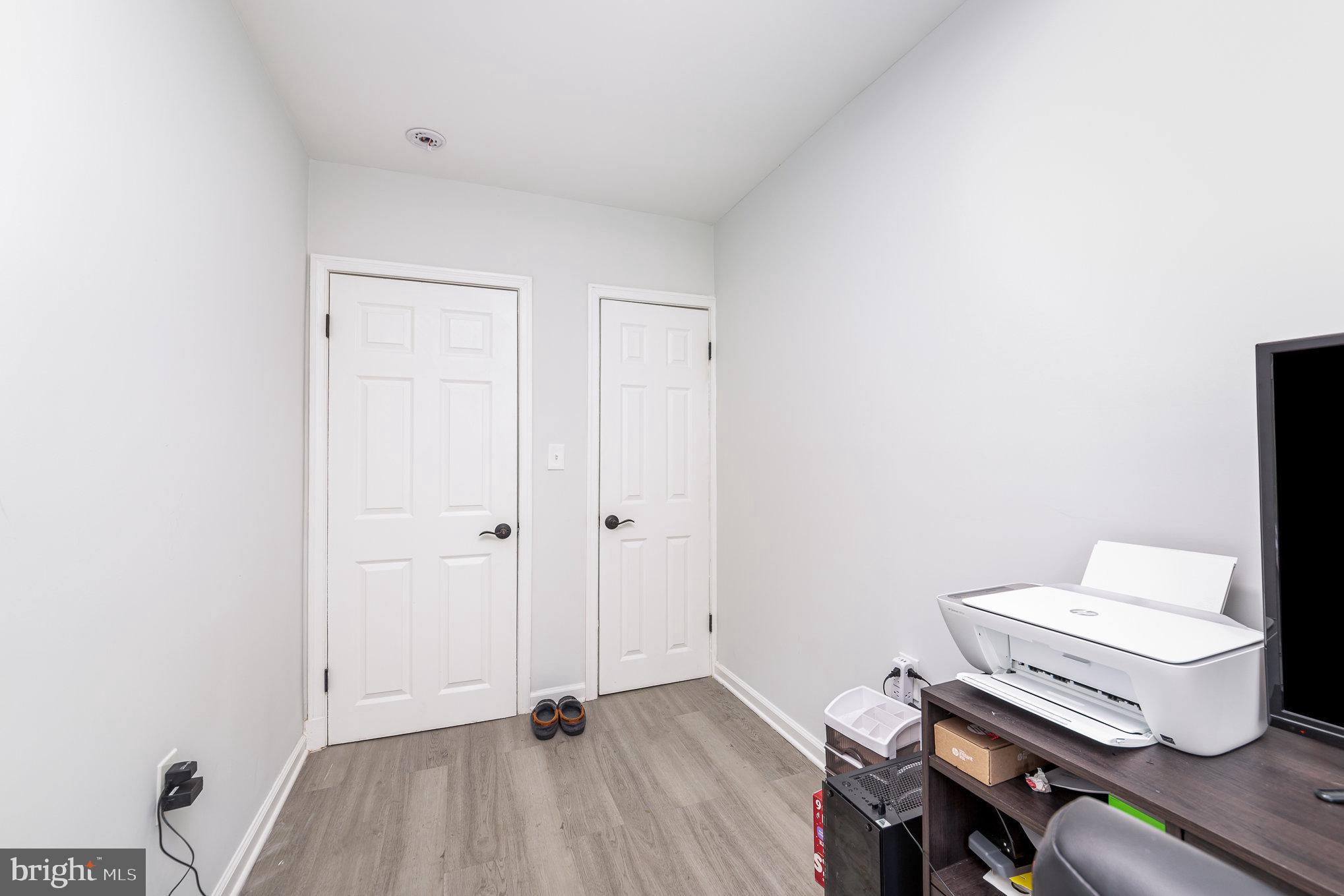 MIDDLESEX - Residential