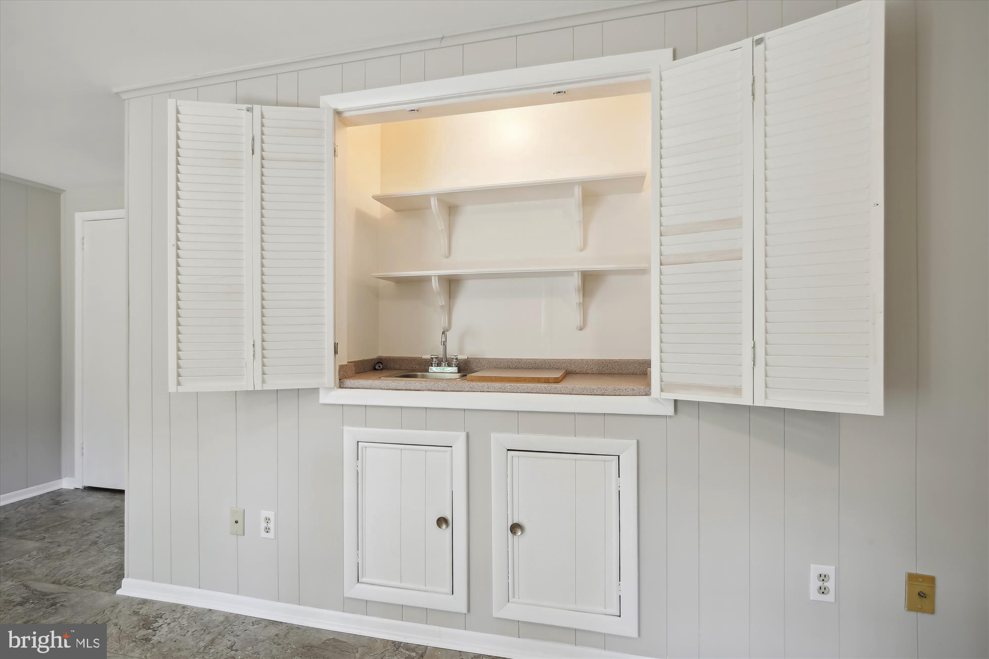 MERRIFIELD VIEW - Residential