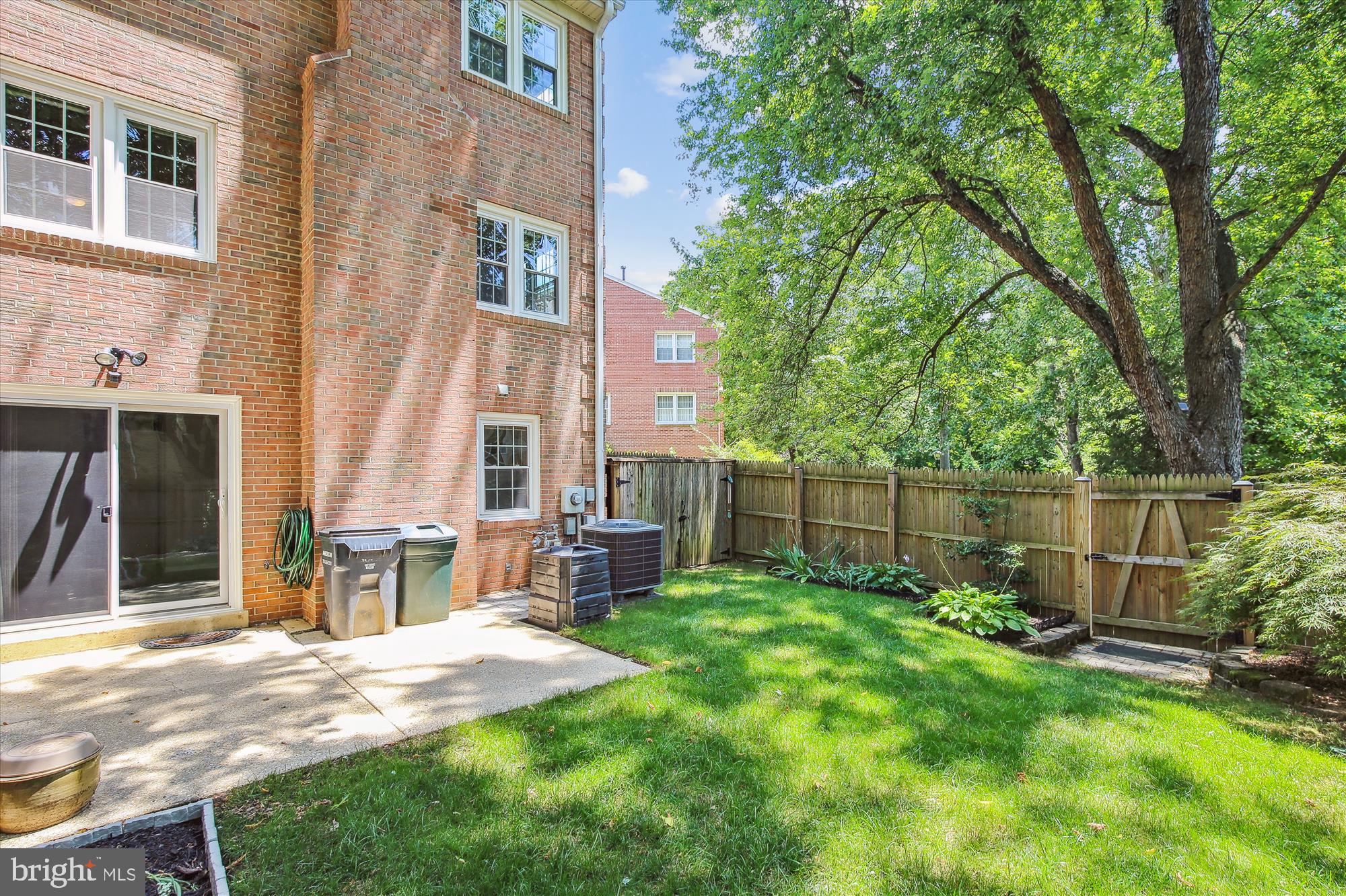 MERRIFIELD VIEW - Residential