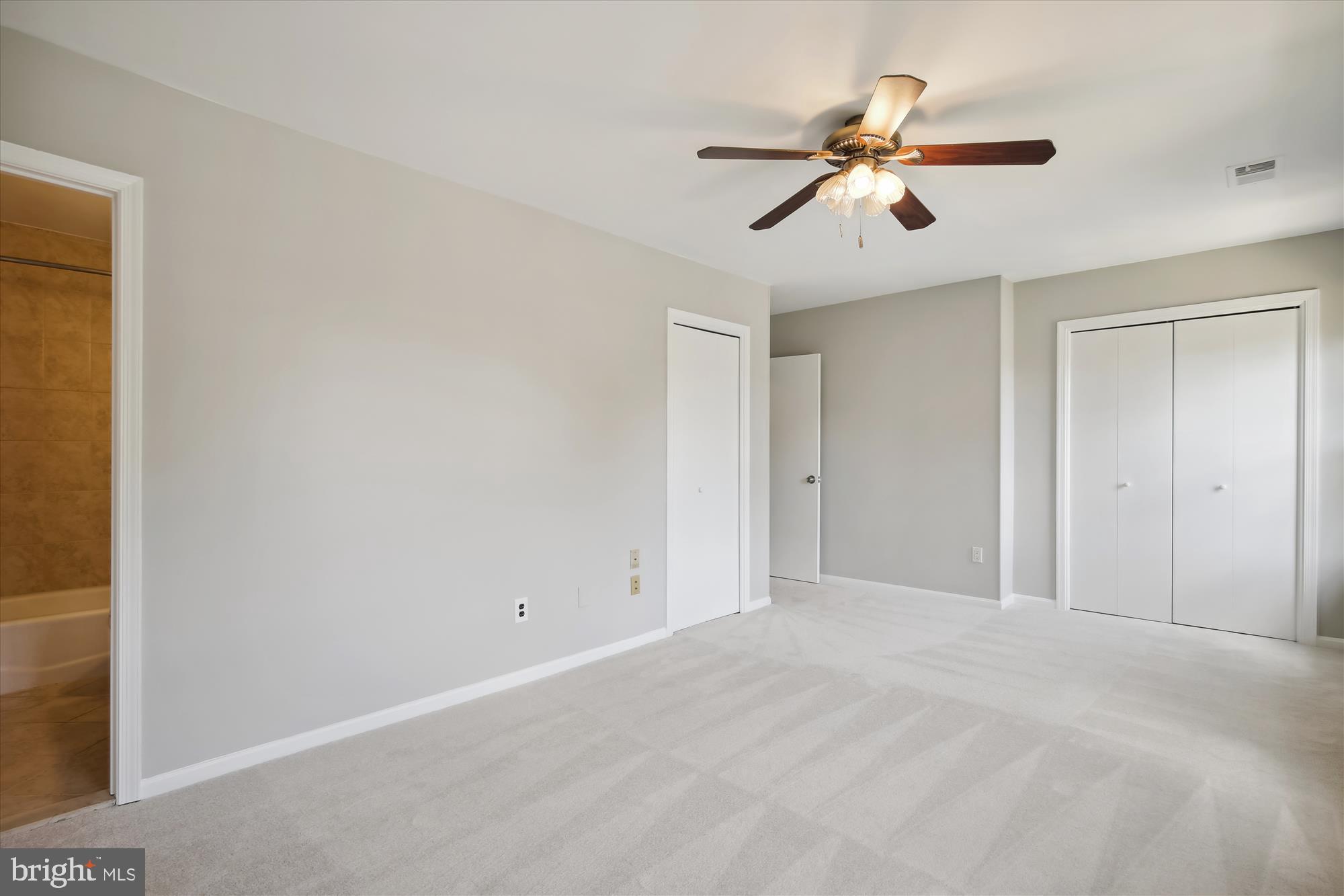 MERRIFIELD VIEW - Residential