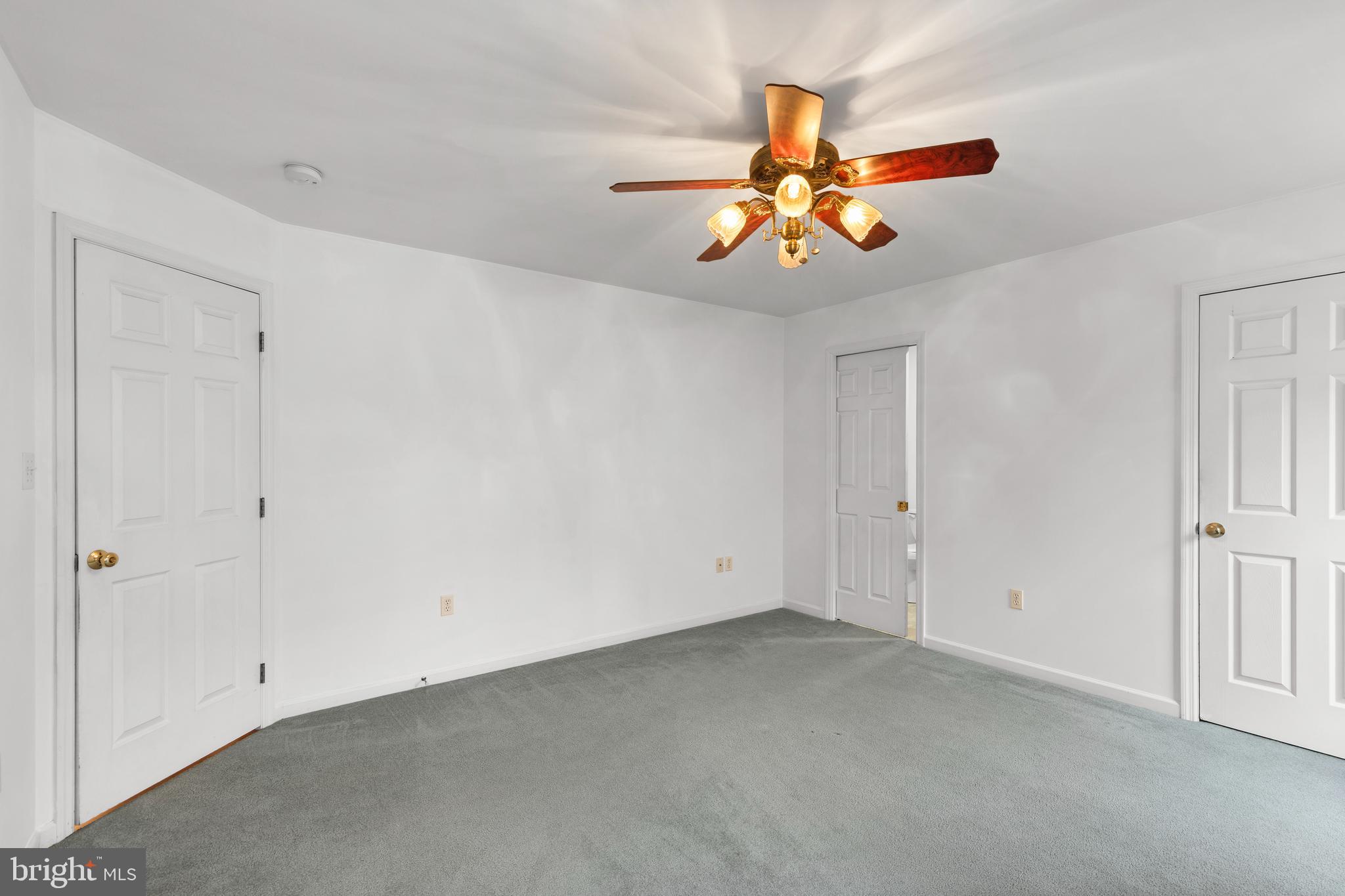 ELIZABETHTOWN - Residential