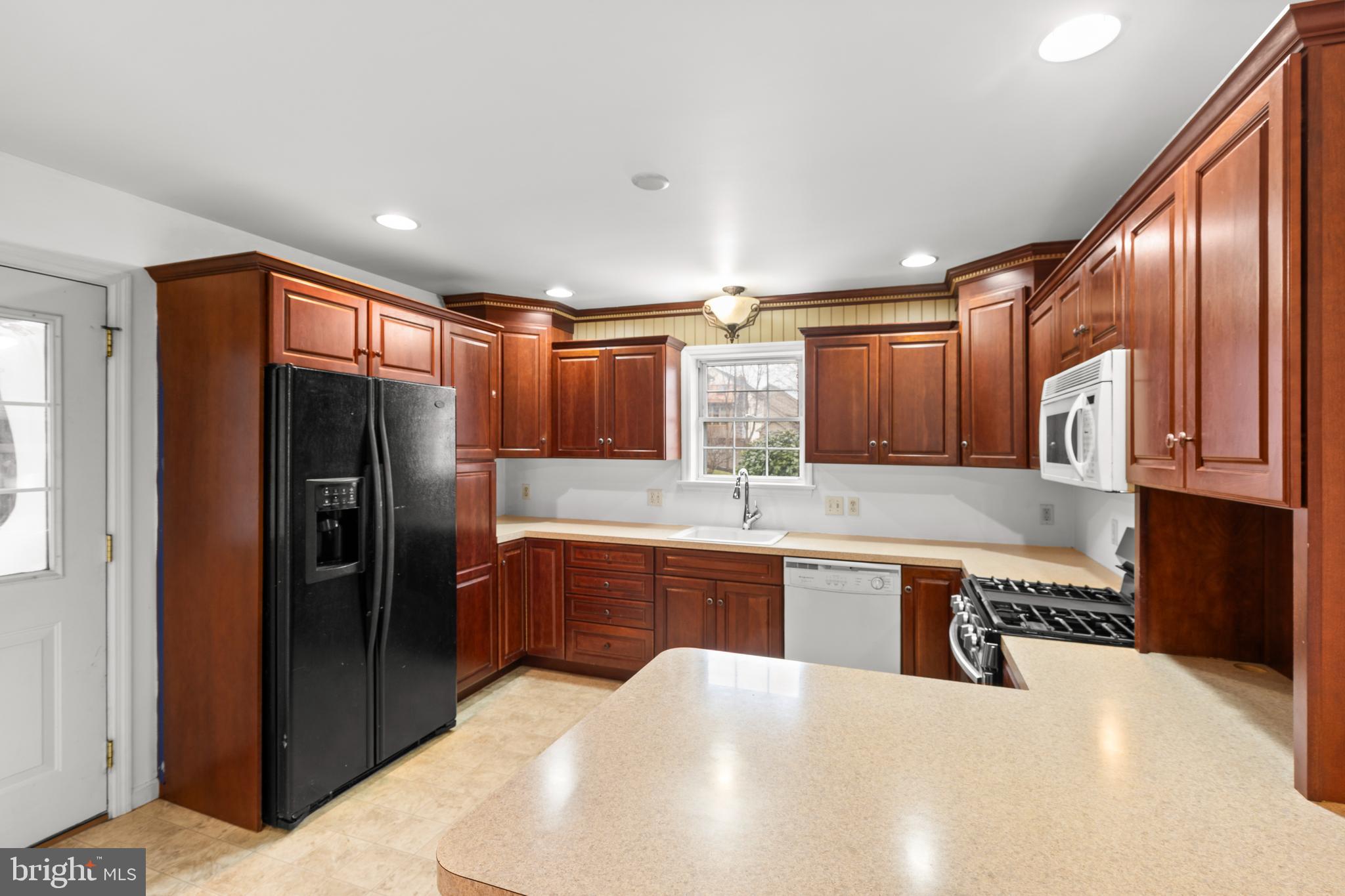 ELIZABETHTOWN - Residential