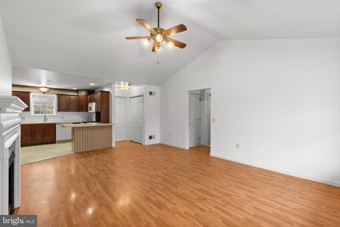 Tiny photo for 905 Hedgewyck Lane, ELIZABETHTOWN, PA 17022 (MLS # PALA2080490)