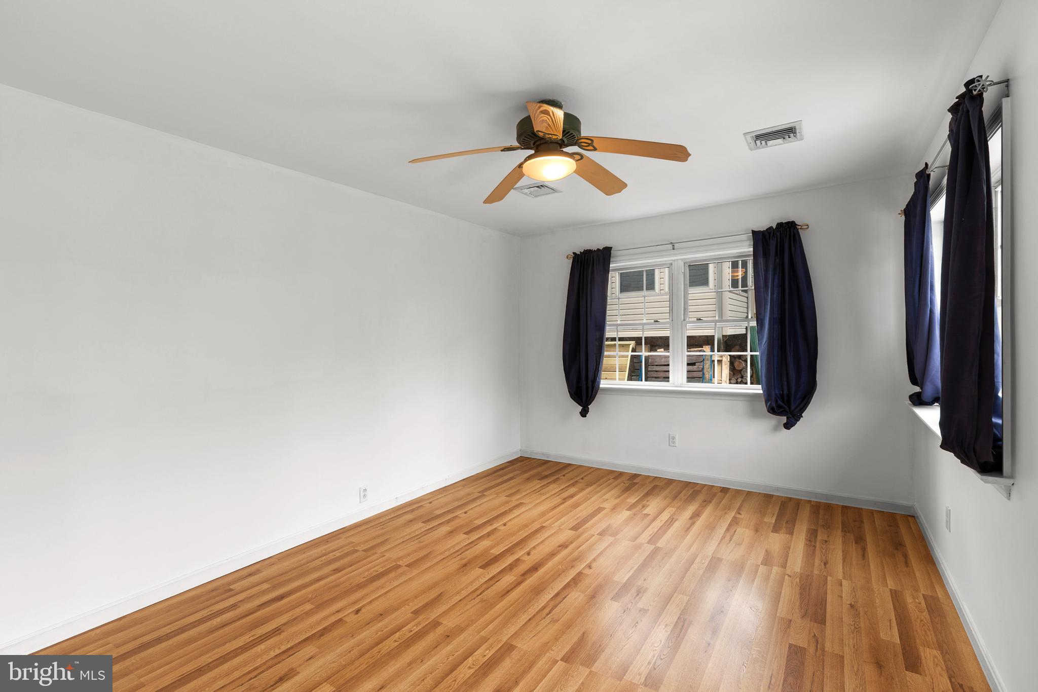 ELIZABETHTOWN - Residential