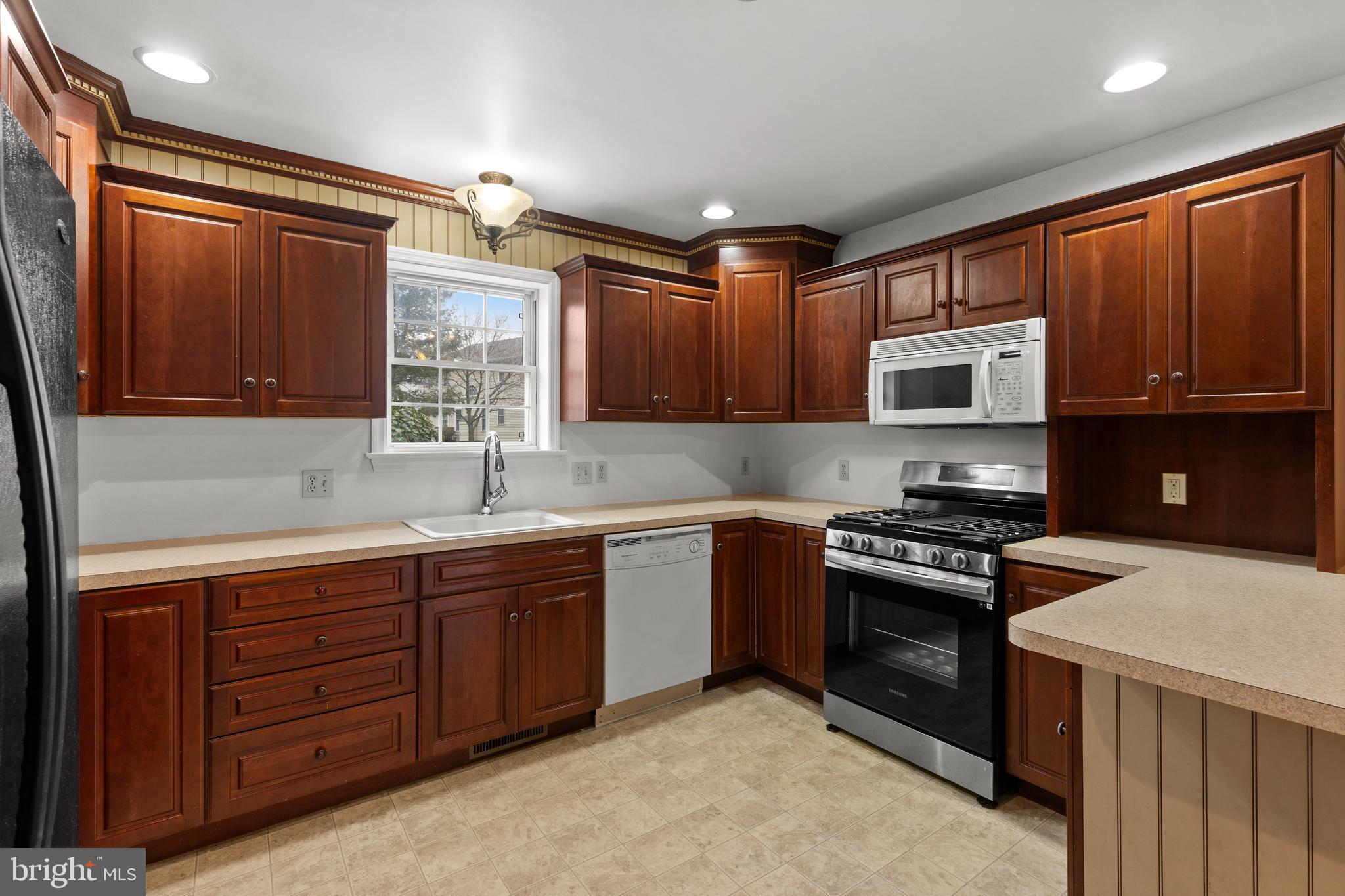 ELIZABETHTOWN - Residential