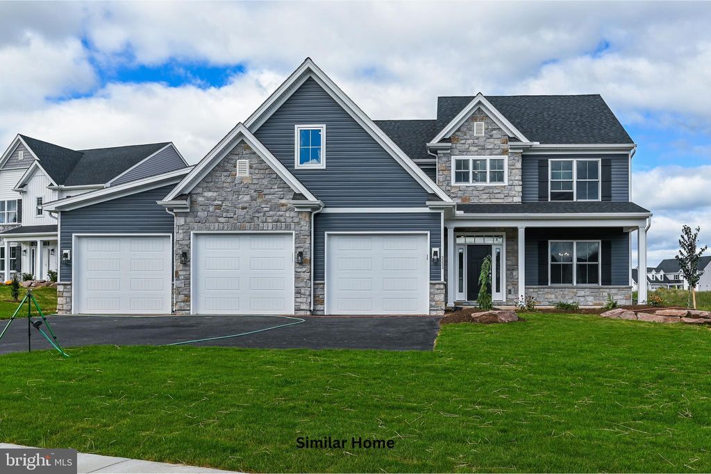 Photo of The Decorah - Farmbrooke Meadows, YORK, PA 17406 (MLS # PAYK2097890)