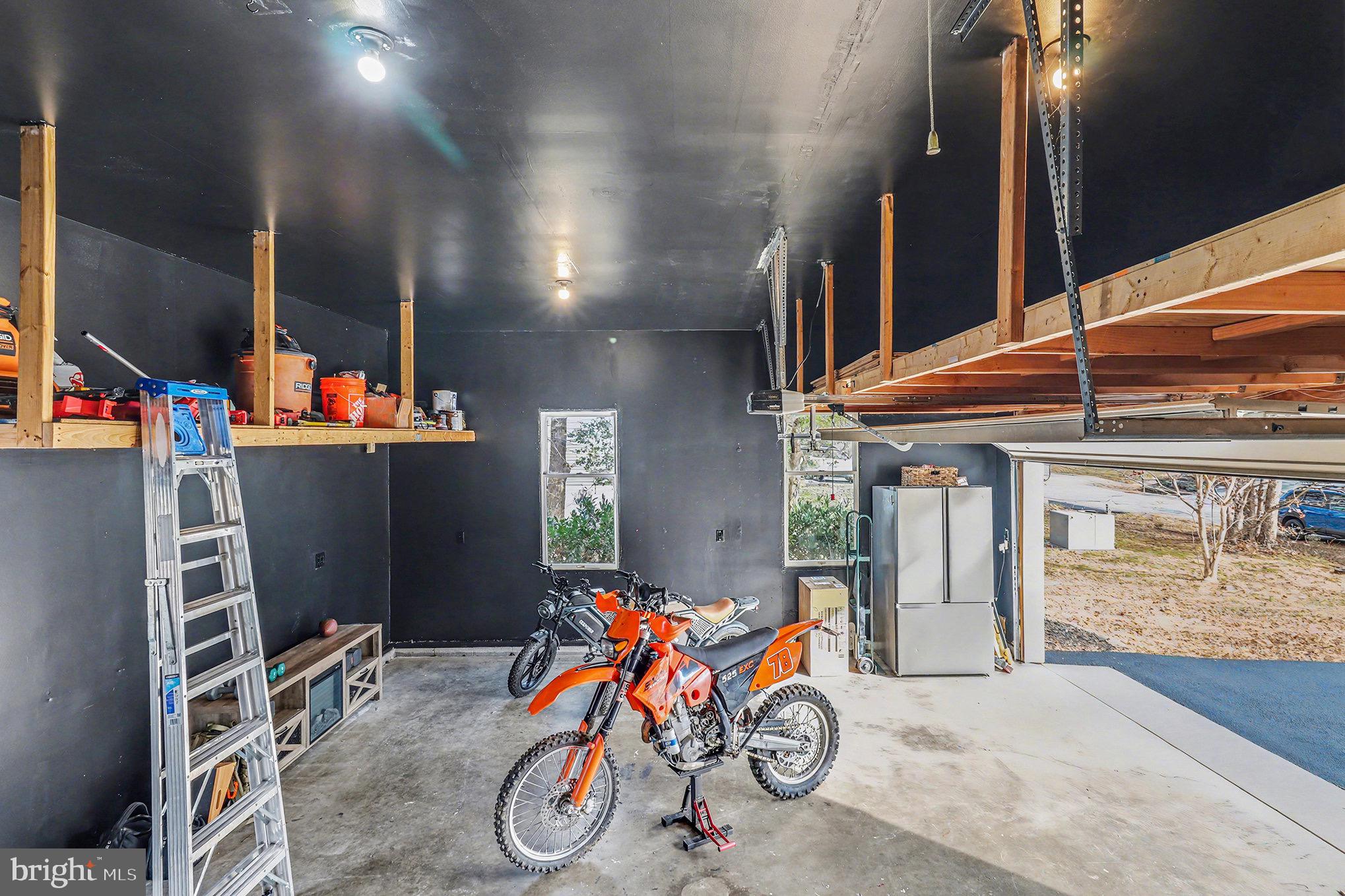 SWEETBRIAR WOODS - Residential