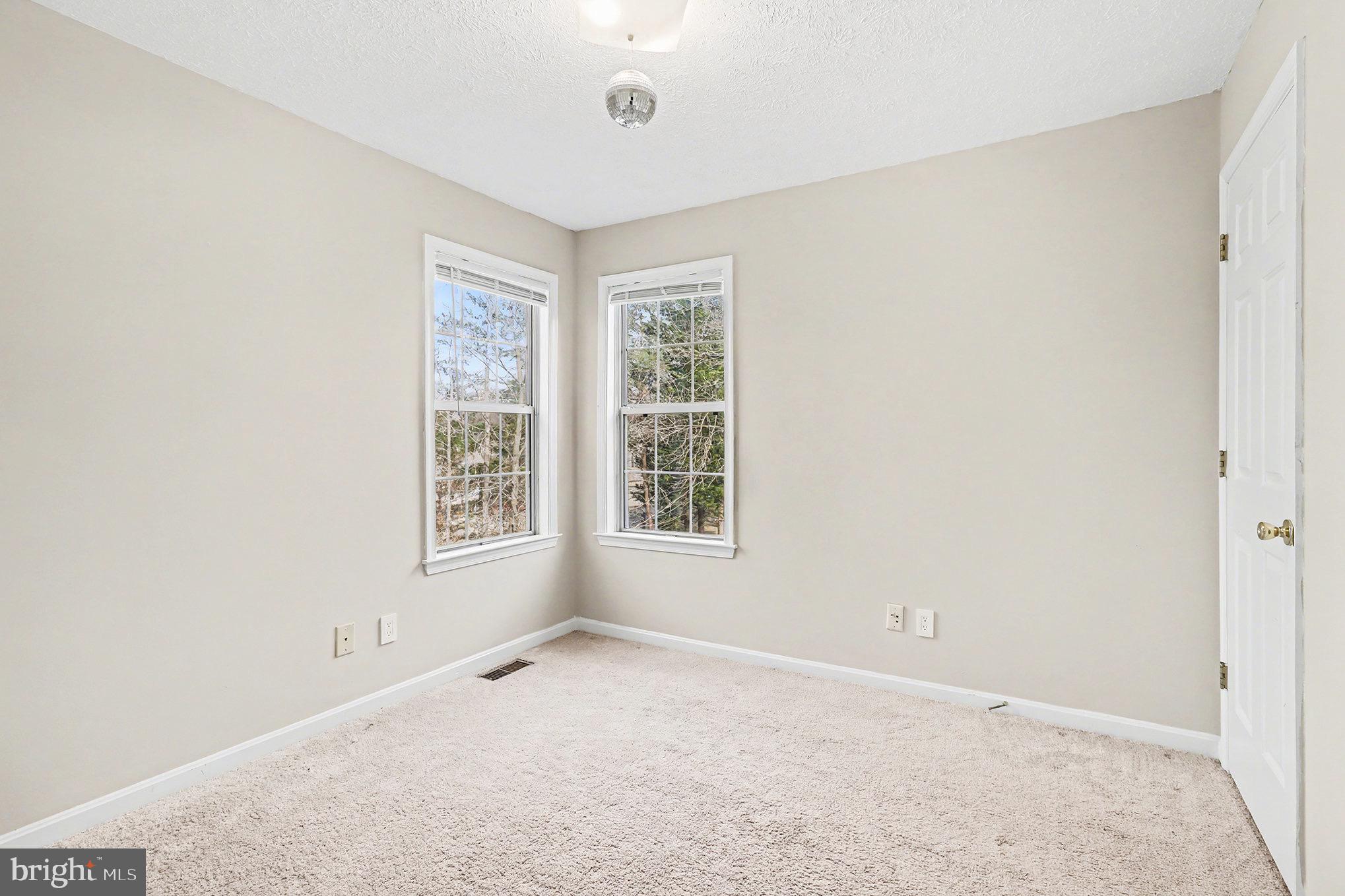 SWEETBRIAR WOODS - Residential