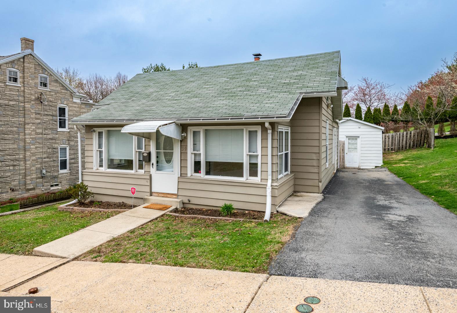 HYDE PARK - Residential