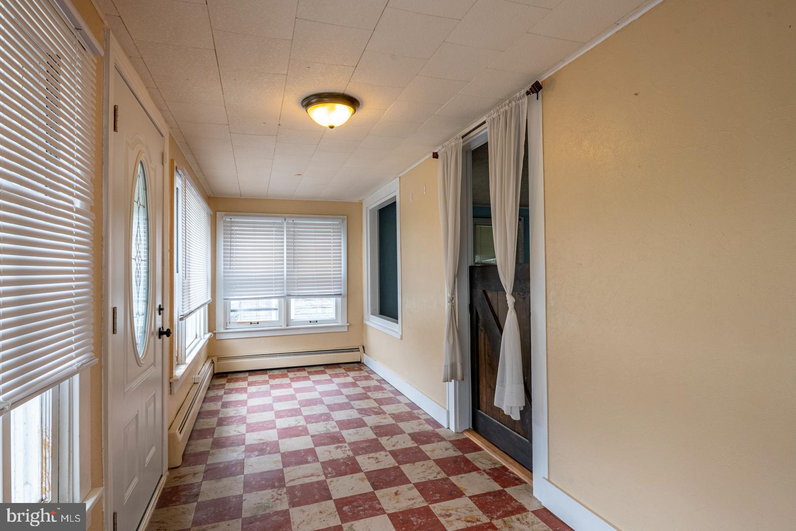 HYDE PARK - Residential