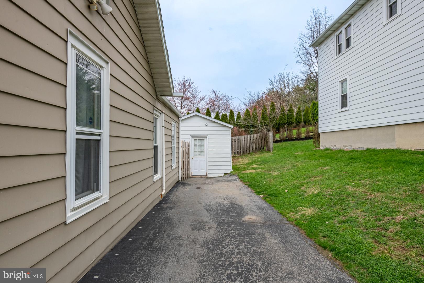 HYDE PARK - Residential