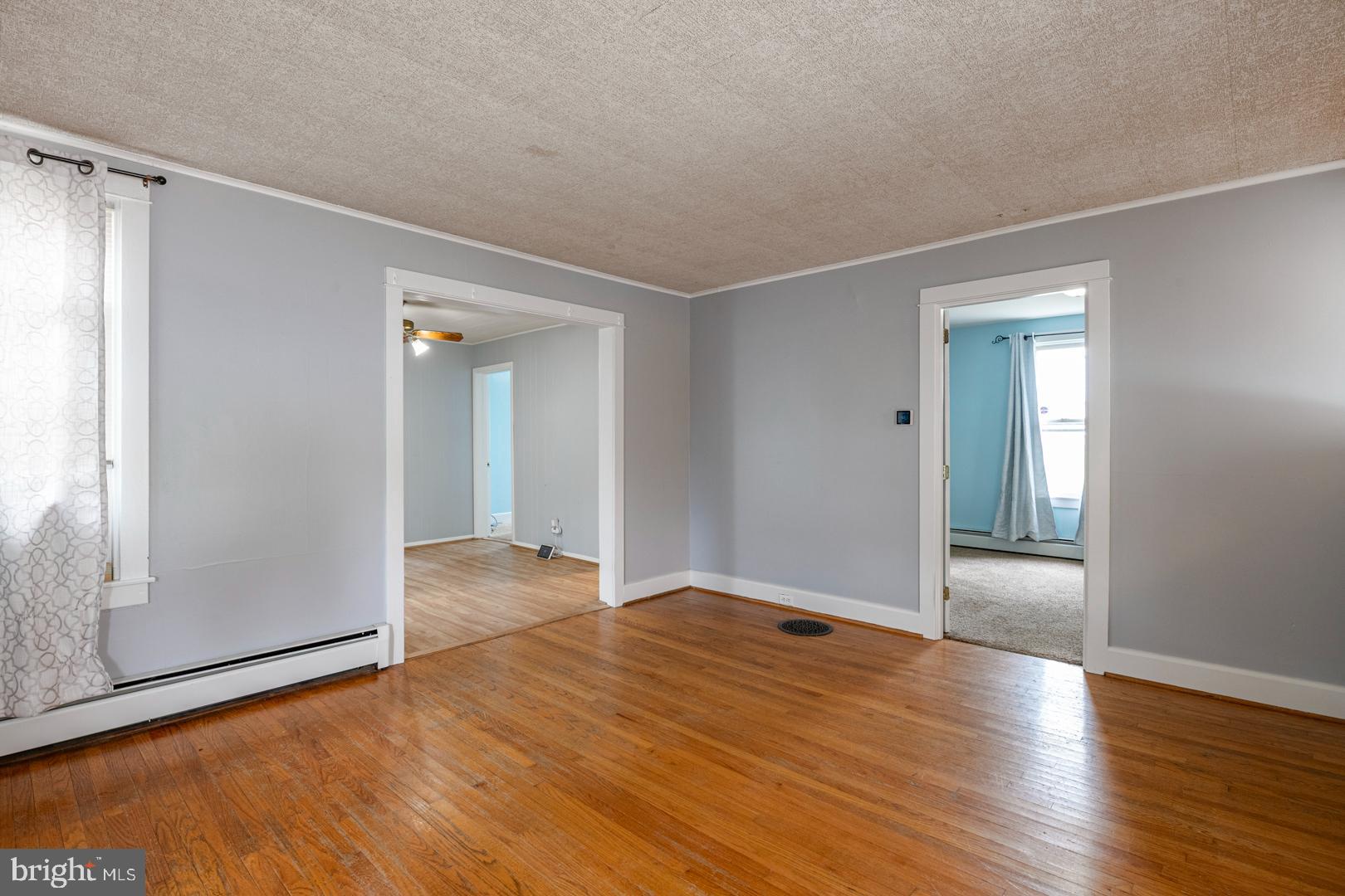 HYDE PARK - Residential