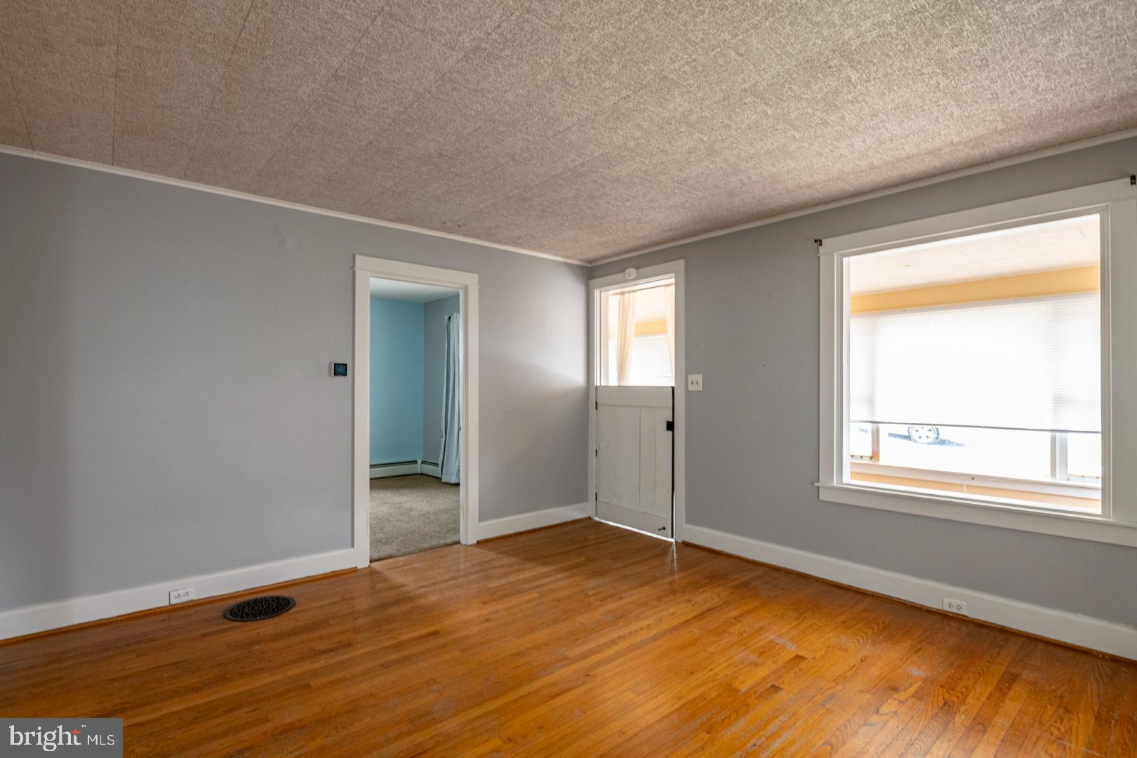 HYDE PARK - Residential