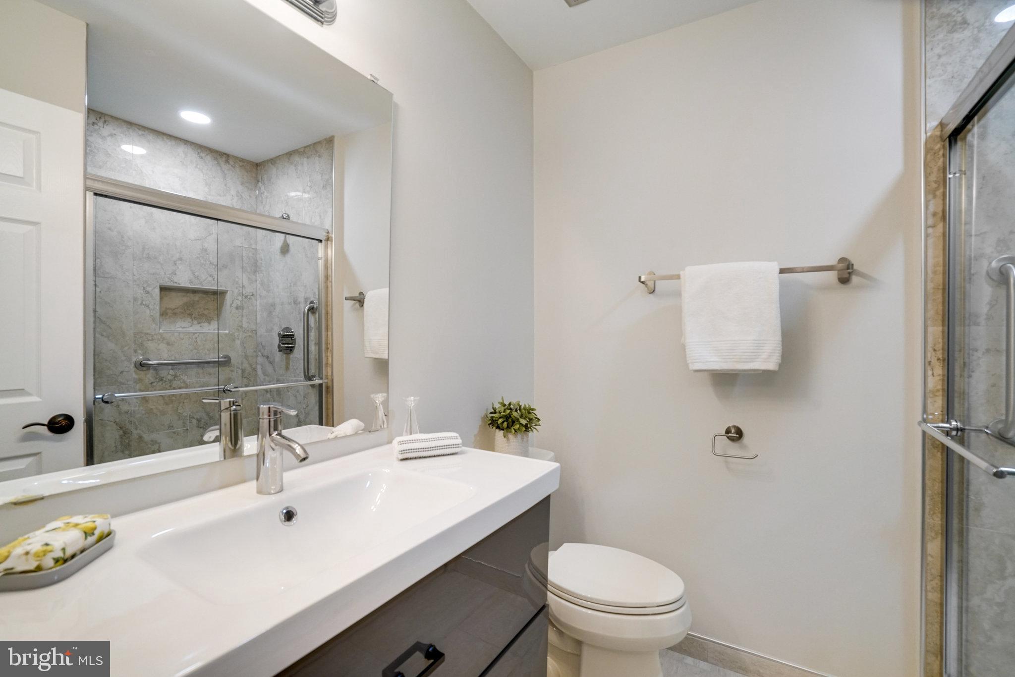 WINDGATE I - Residential