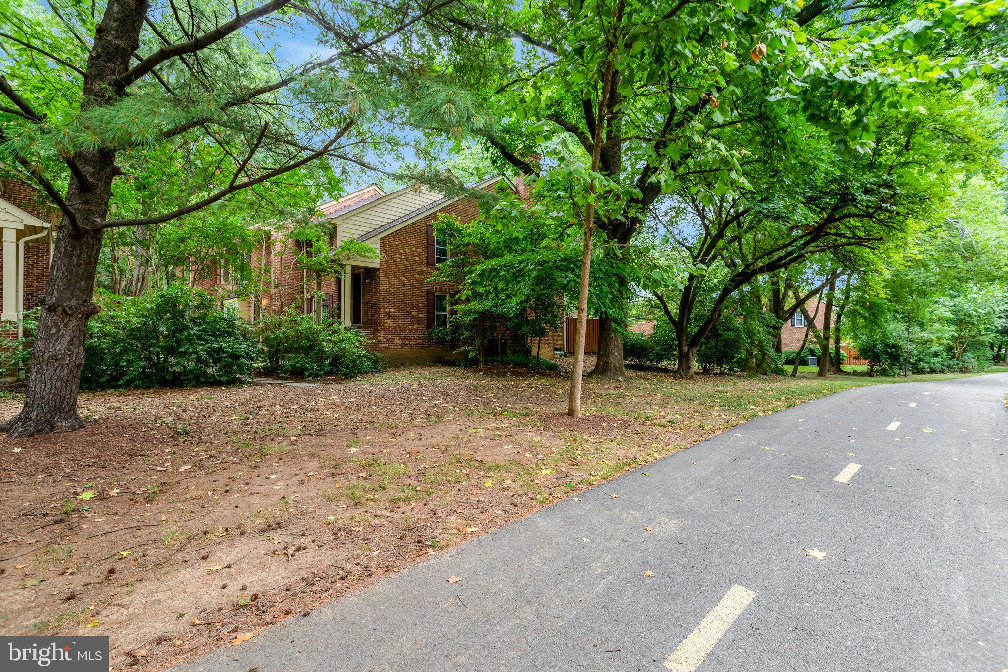 2540 S WALTER REED DRIVE 4