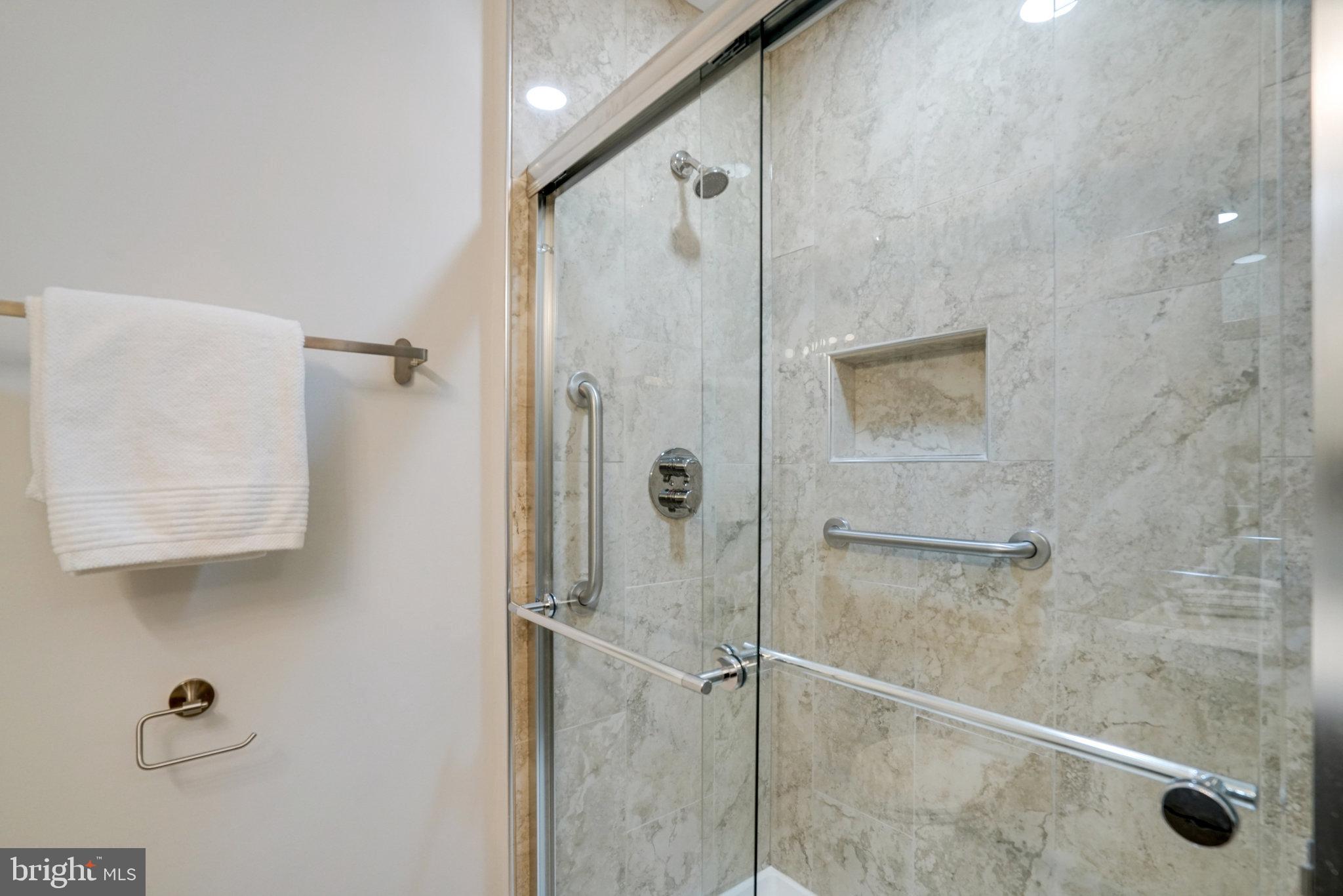 WINDGATE I - Residential