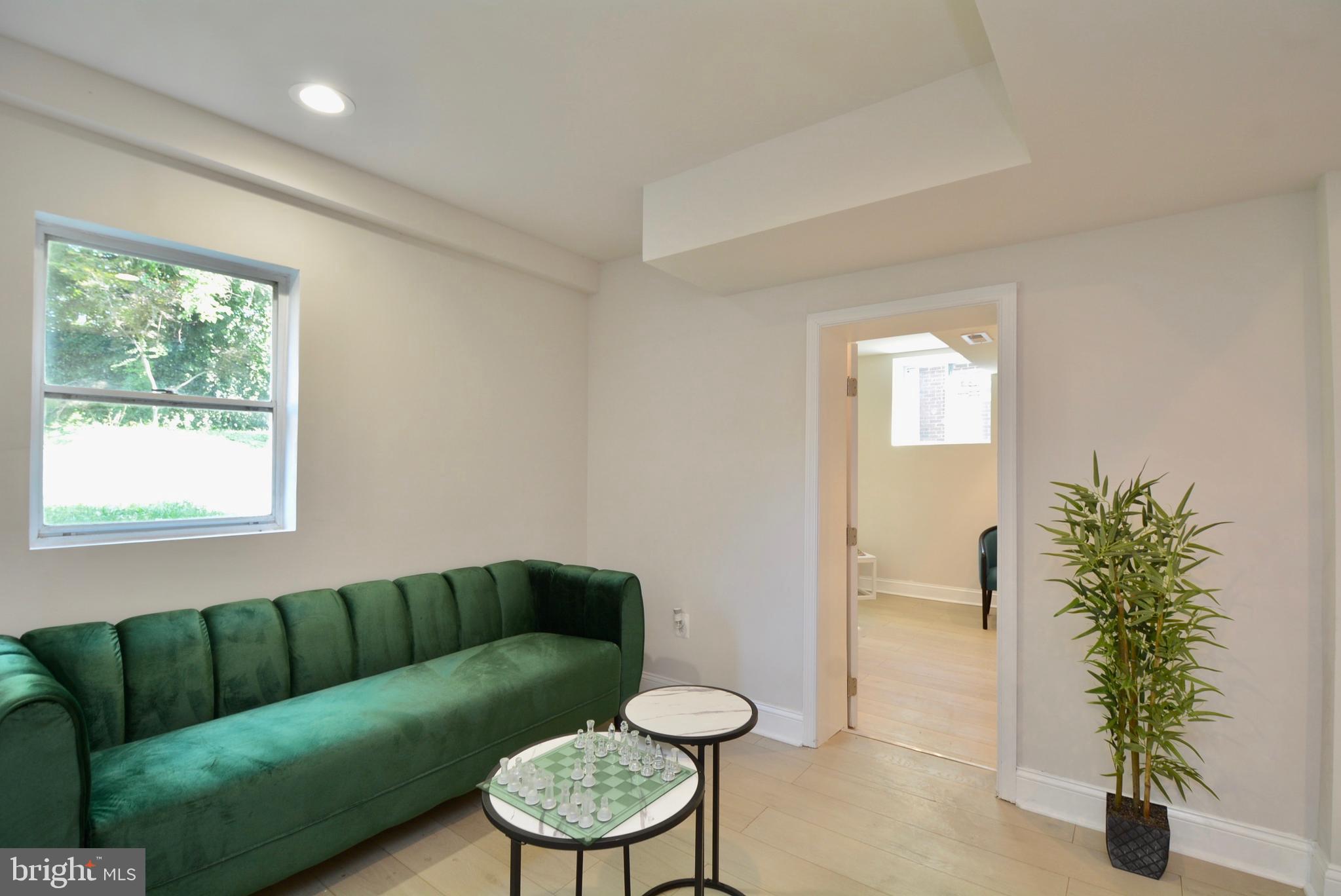 TAKOMA PARK - Residential