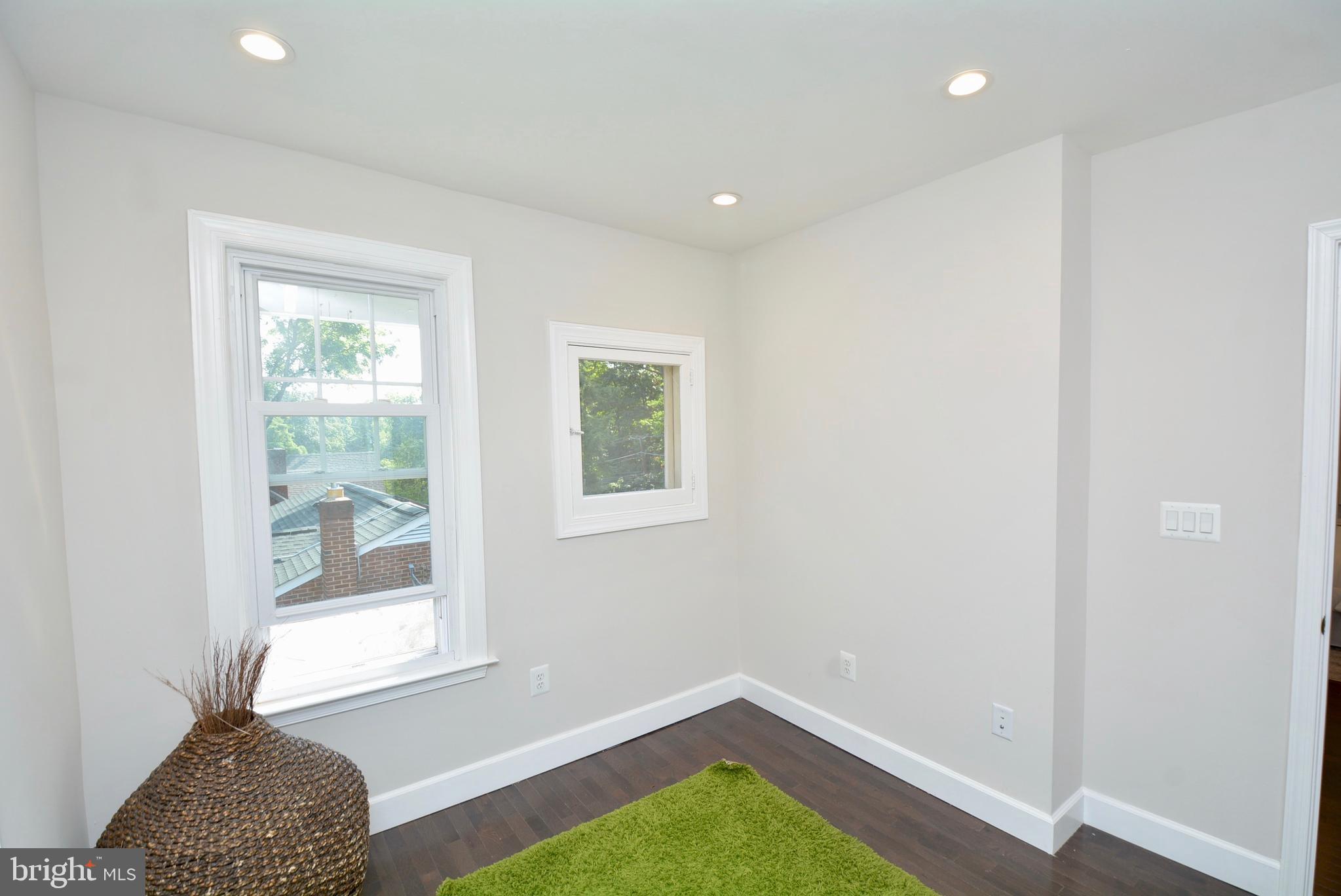 TAKOMA PARK - Residential