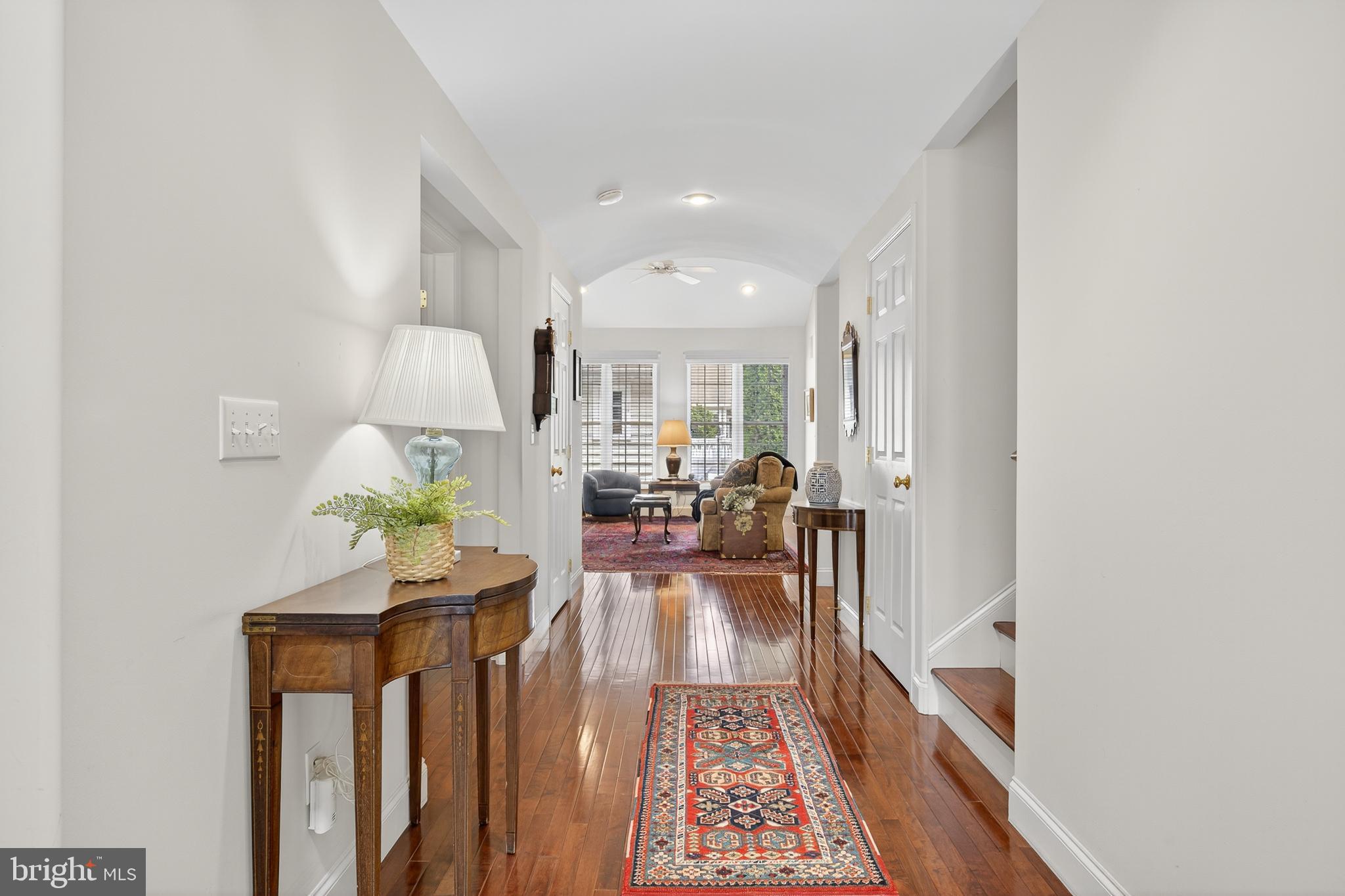 1453 GRASSY WAY